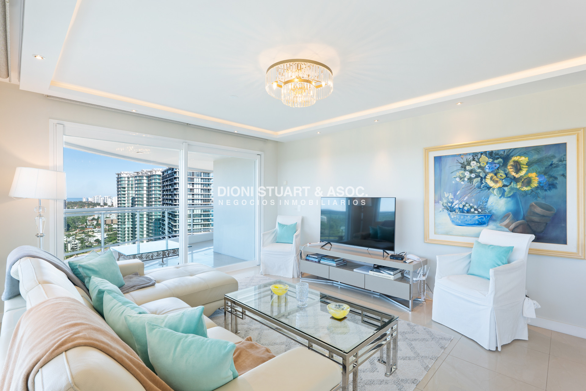 Apartamento ID.651 - Edificio Aquarela  - 2 Dormitorios en Suite + Dependencia