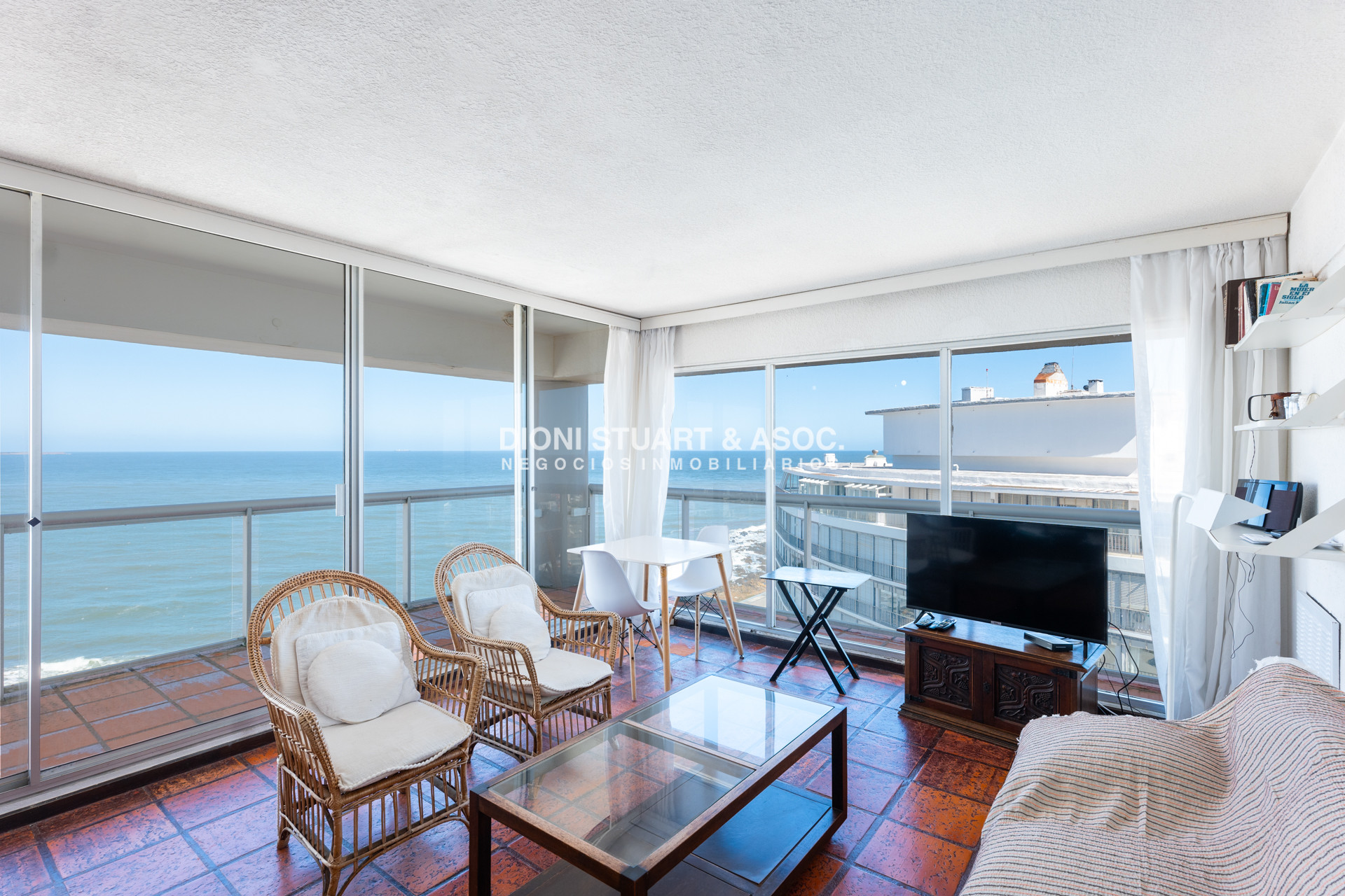 Apartamento ID.751 - Apartamento en Peninsula - 2 Dormitorios - Piso Alto - Torre Plaza