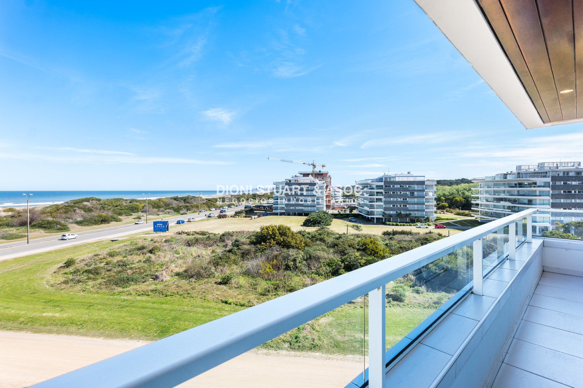 Apartamento ID.757 - PENT HOUSE EN VENTA PRIMERA LINEA BRAVA - EDIF. AGUAS AZULES - 5 DORM EN SUITE
