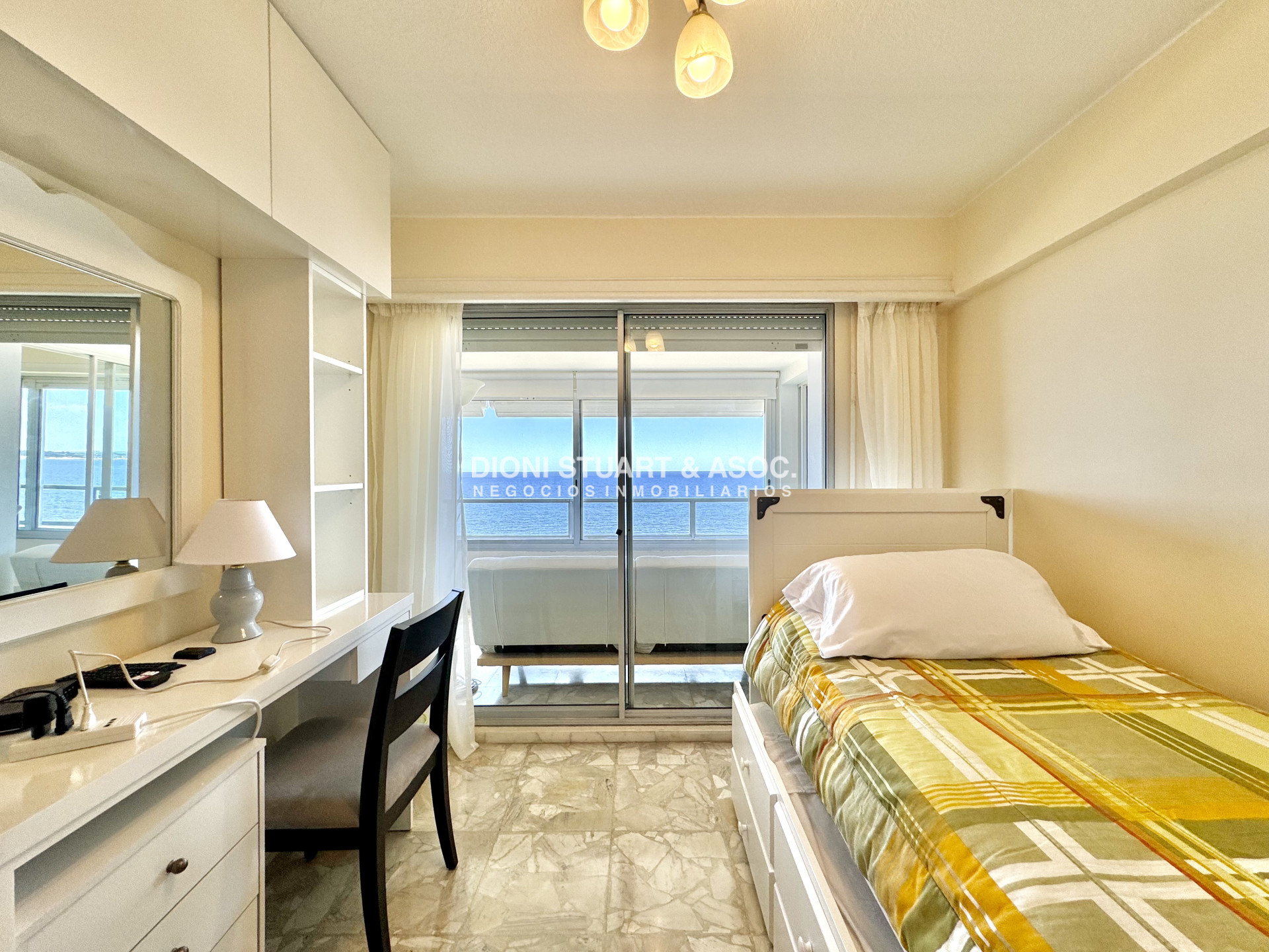Apartamento ID.43 - APARTAMENTO DE 2 DORMITORIOS EN ALQUILER DE TEMPORADA FRENTE AL MAR  TORRE WASHINGTON COMPLEJO LINCOLN CENTER