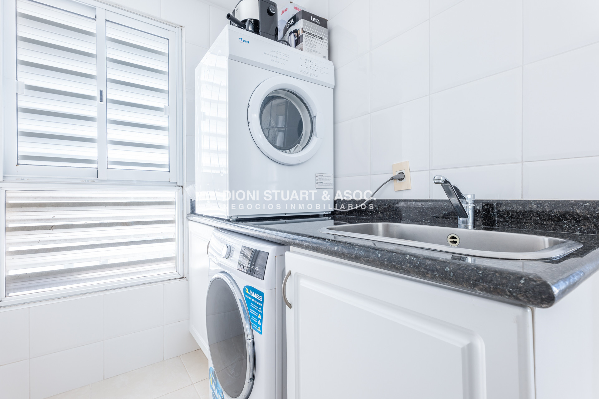 Apartamento ID.631 - MILLENIUM TOWER ESQUINERO EN VENTA - 3 DORM EN SUITE + DEP. 
