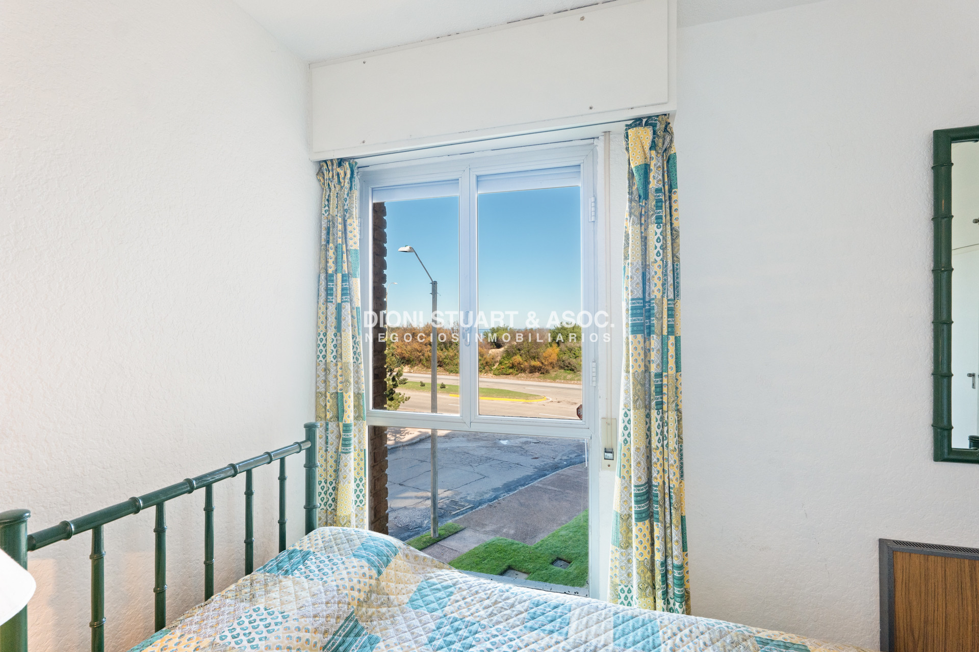 Apartamento ID.688 - Apartamento en Oportunidad Frente al Mar - Euromar - 3 Dormitorios