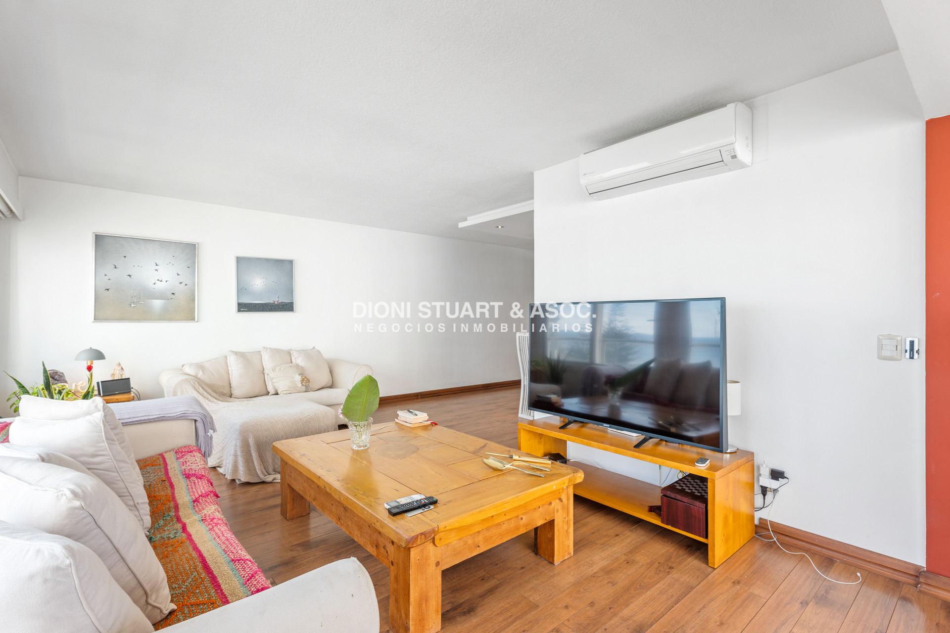 Apartamento ID.665 - DEPARTAMENTO EN VENTA EN PLAYA MANSA - 3 DORM Y DEP. - RECICLADO - COMPLEJO LINCOLN CENTER - TORRE JEFFERSON