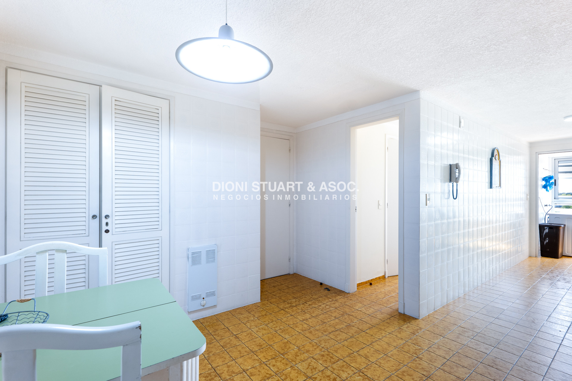 Apartamento ID.812 - Apartamento Frente al Mar en Venta - Torre Jefferson - 2 Dorm y dependencia - Complejo Lincoln Center