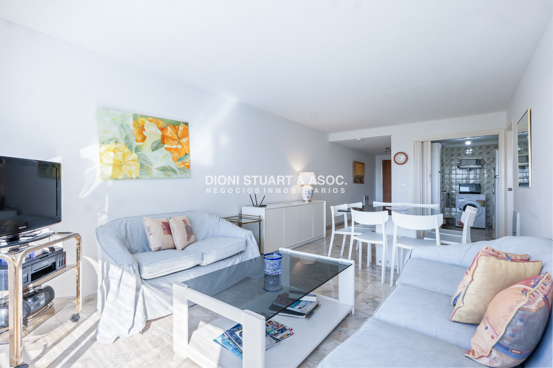 Apartamento ID.1046 - VENTA APARTAMENTO 2 DORMITORIOS Y MEDIO - PLAYA MANSA - COMPLEJO LINCOLN CENTER