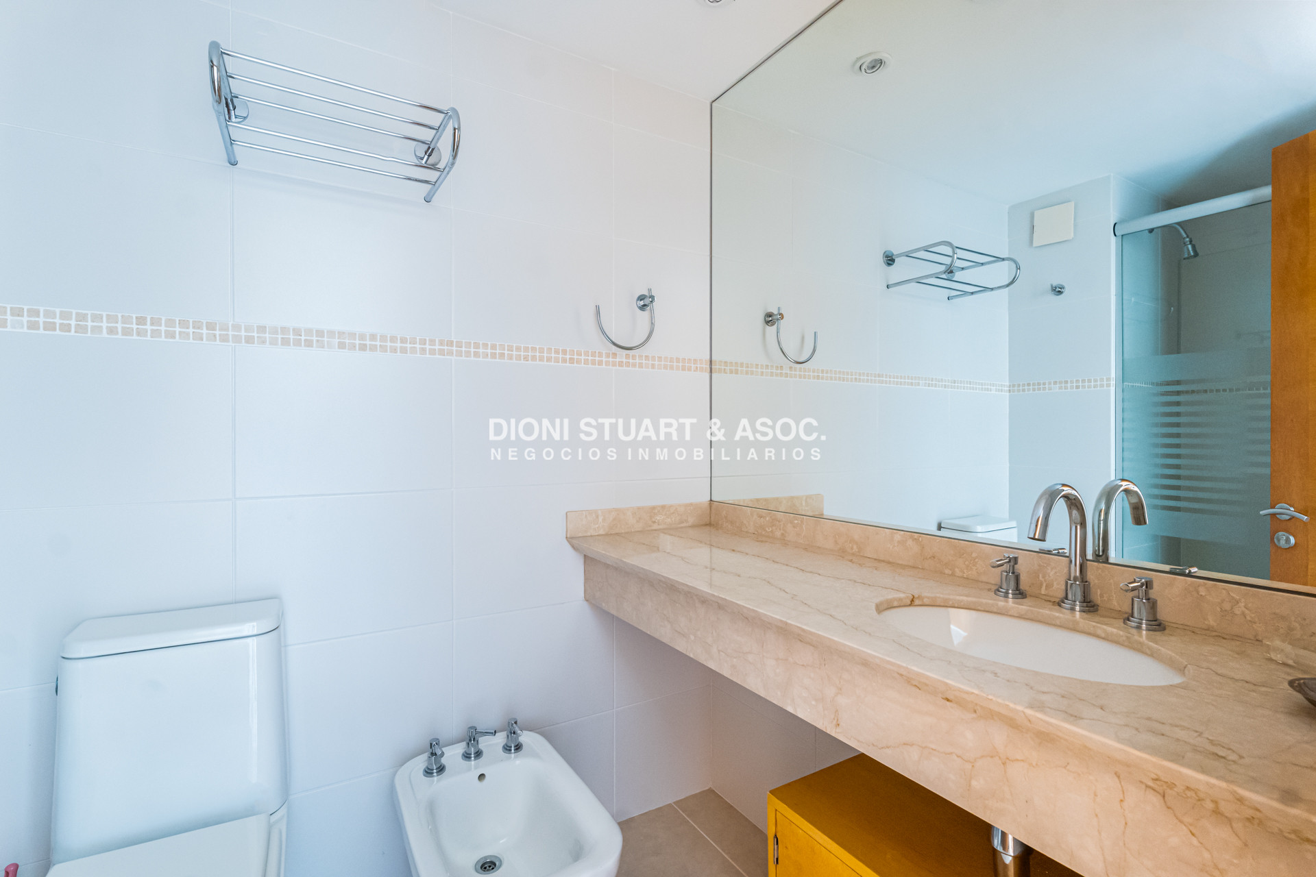 Apartamento ID.790 - Apartamento en Venta - 3 Dormitorios en Suite - Sea & Forest - Playa Mansa