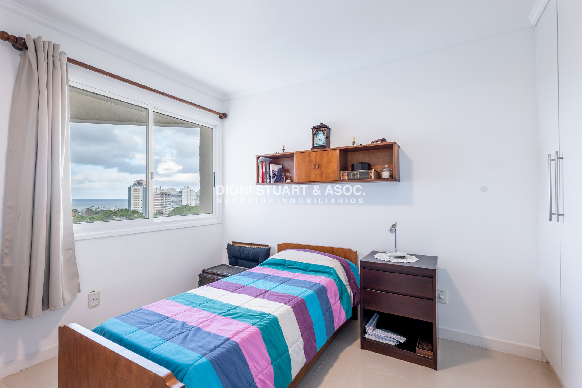 Apartamento ID.662 - CASINO TOWER - EN VENTA - 2 DORM - TIPOLOGÍA 05
