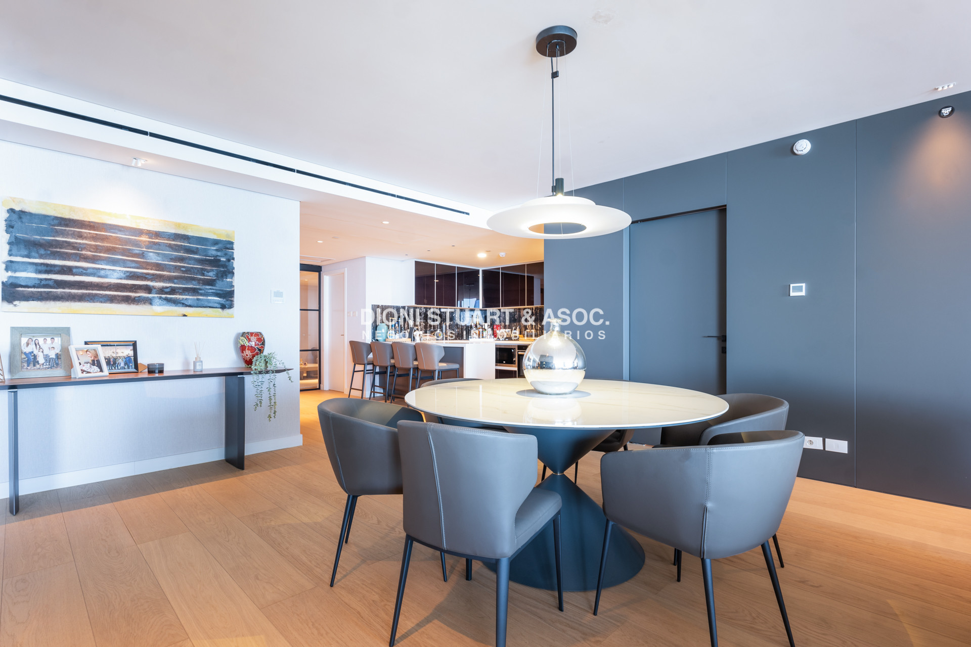Apartamento ID.1121 - TRUMP UNIFICADO - 4 SUITES + DEPENDENCIA