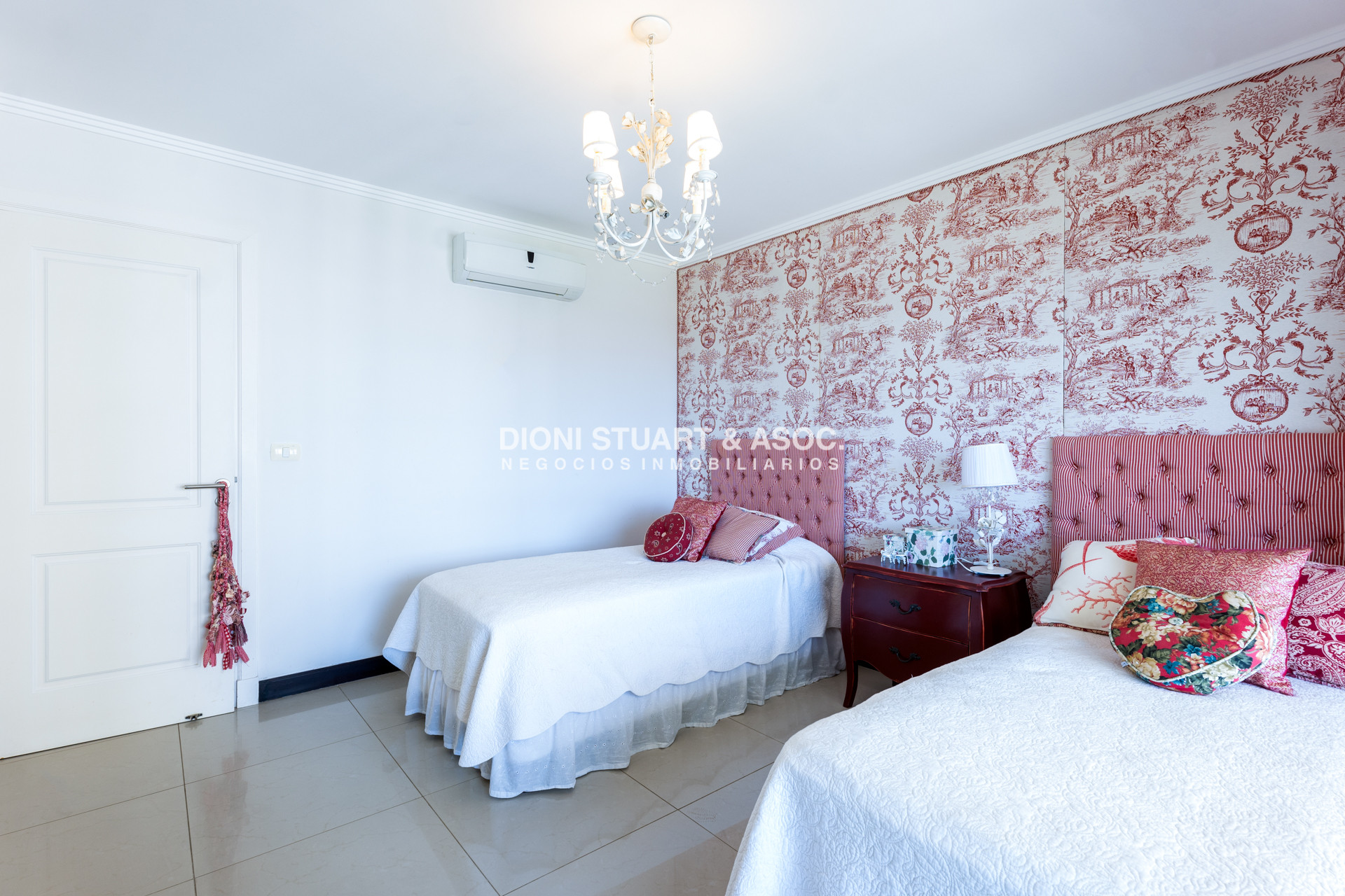 Apartamento ID.839 - Torre Lobos Esquinero - 3 Dorm en suite + Dep.