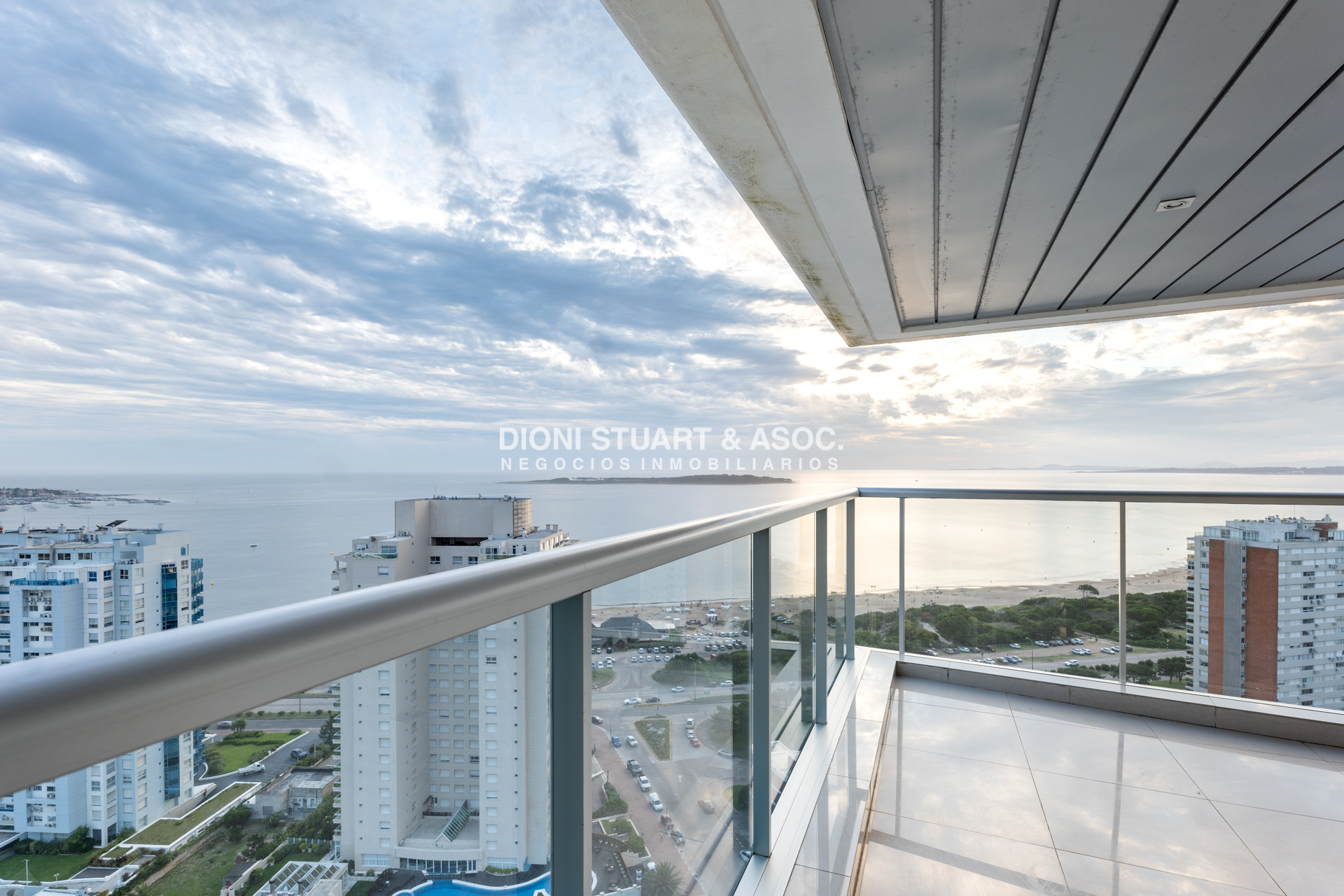Apartamento ID.637 - Miami Boulevard I - Pent House Duplex - Apartamento En Venta
