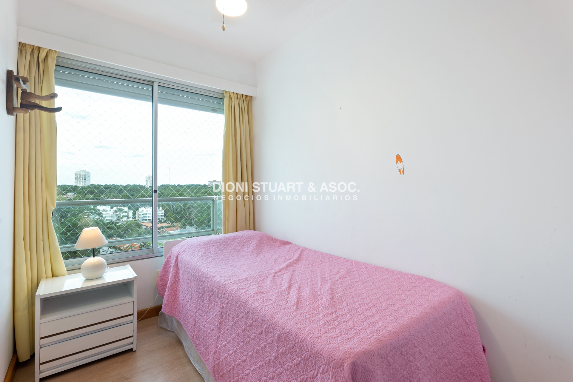 Apartamento ID.395 - Alquiler Por Invierno - 2 Dorm + Dependencia - Complejo Lincoln Center - Todos los Amenities