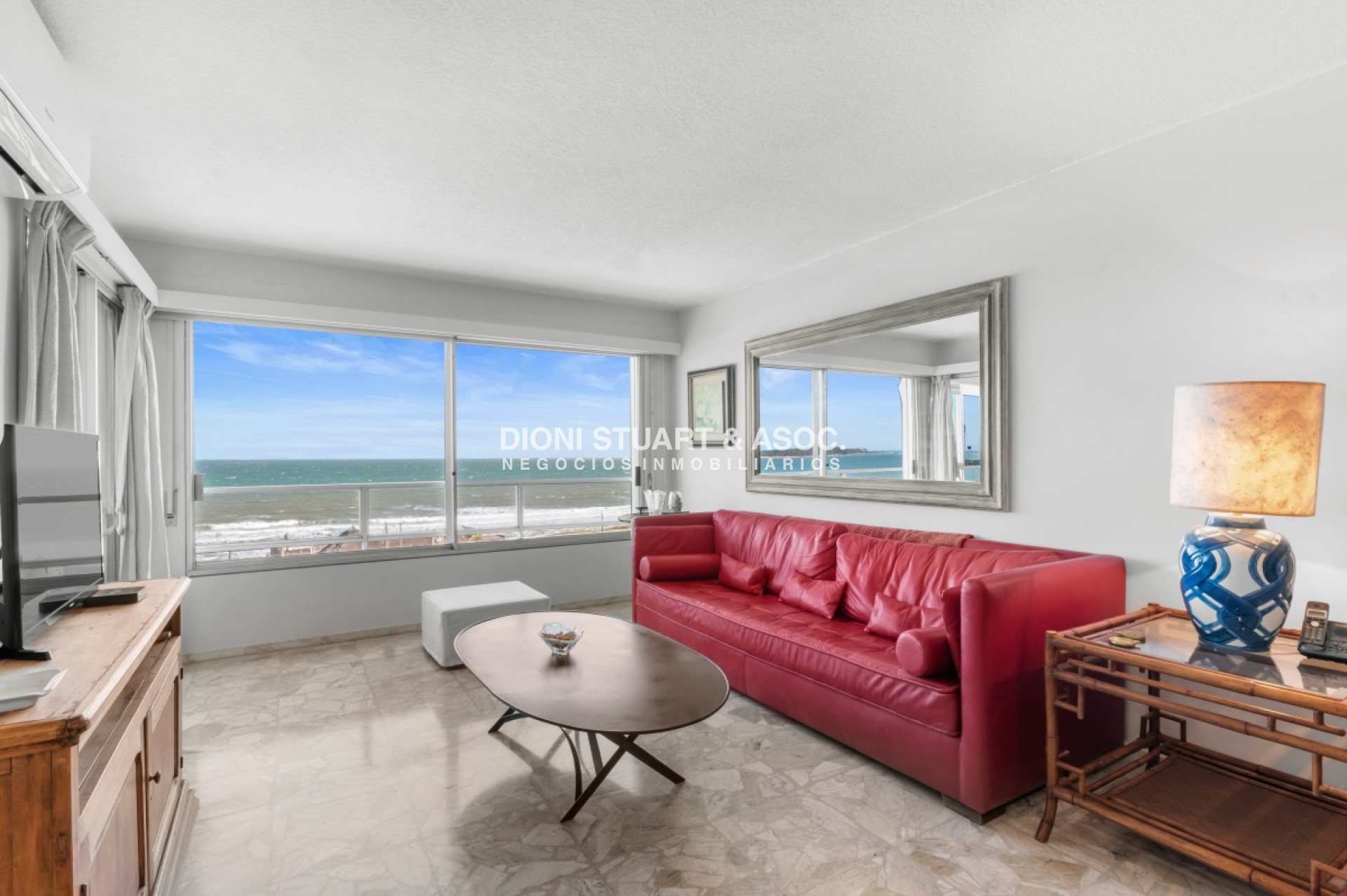 Apartamento ID.29 - 2 DORMITORIOS Y MEDIO APARTAMENTO EN ALQUILER DE VERANO FRENTE AL MAR TODOS LOS AMENITIES COMPLEJO LINCOLN CENTER
