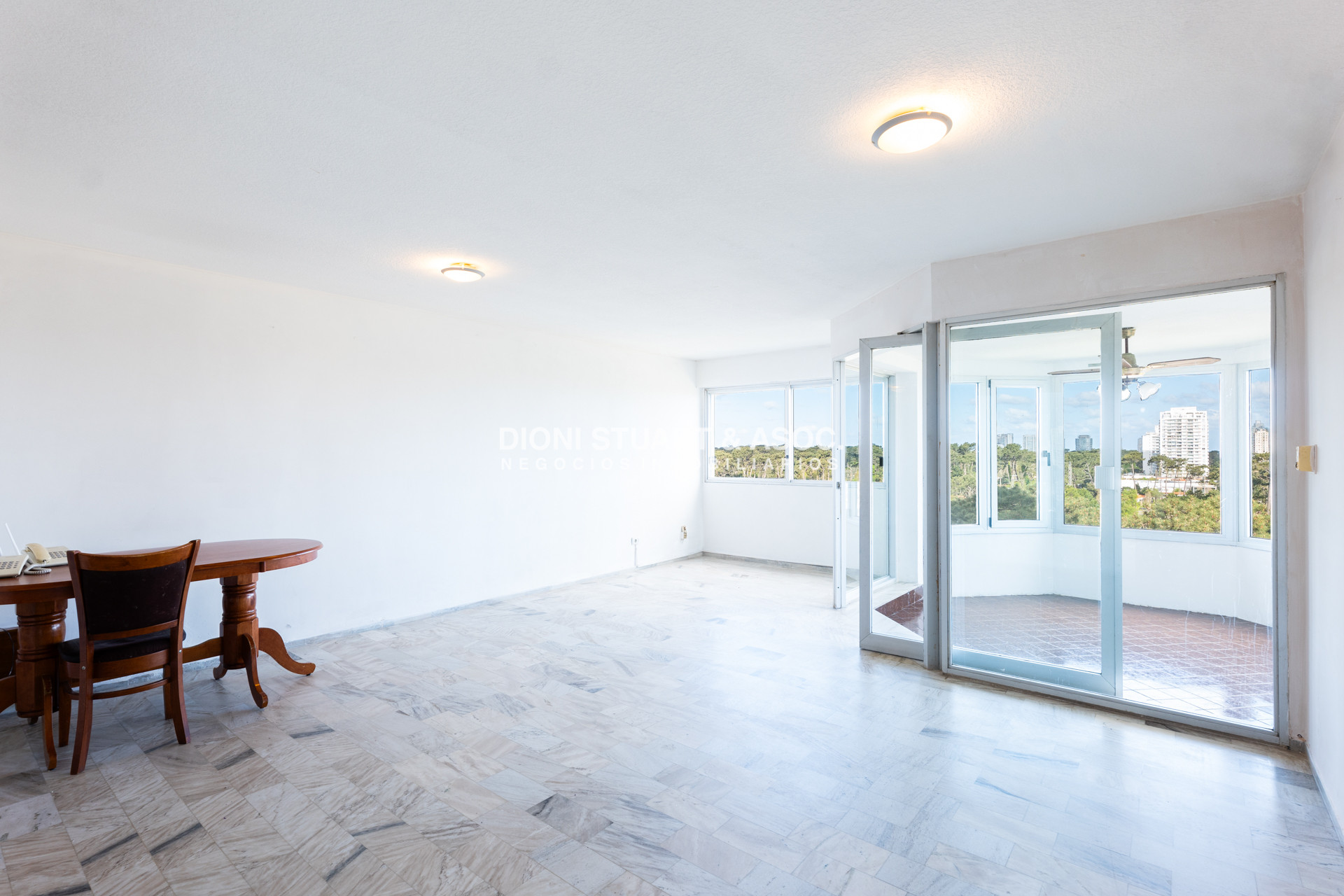 Apartamento ID.778 - Apartamento en Venta en Oportunidad - Roosevelt Center - 3 Dormitorios - Reciclado
