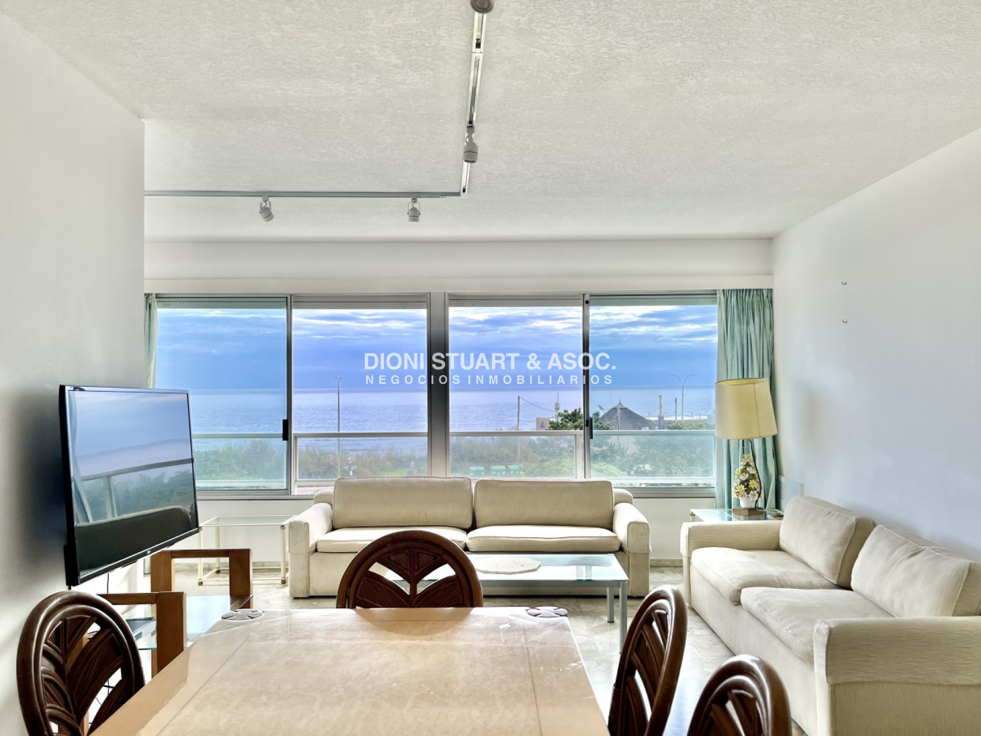Apartamento ID.470 - TORRE WASHINGTON ESQUINERO DE 3 DORMITORIOS EN VENTA