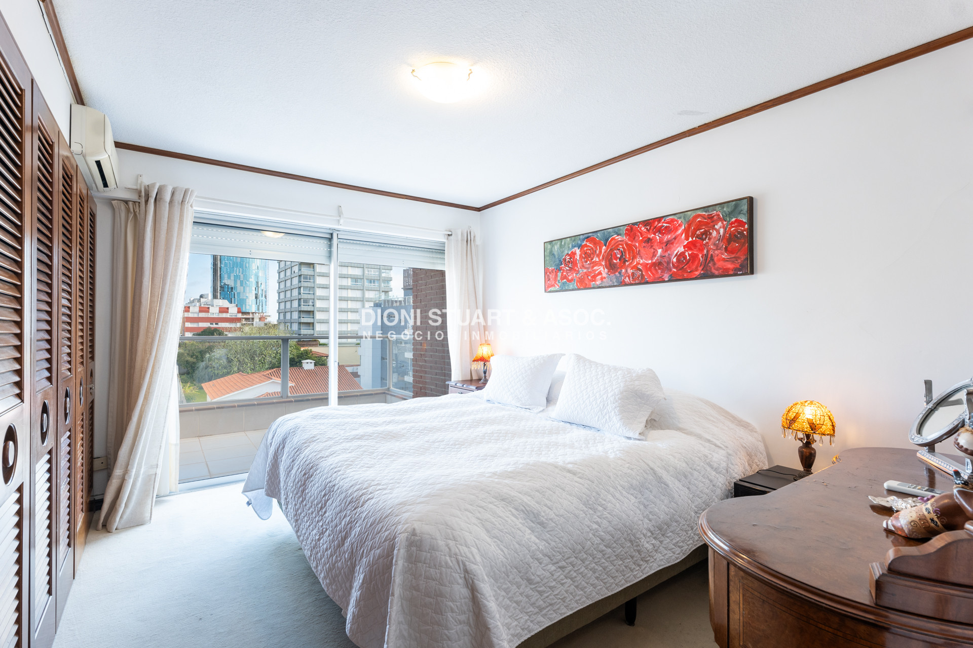 Apartamento ID.750 - Pent House En Peninsula - Edificio Carmel - 3 Dorm y Dep. 