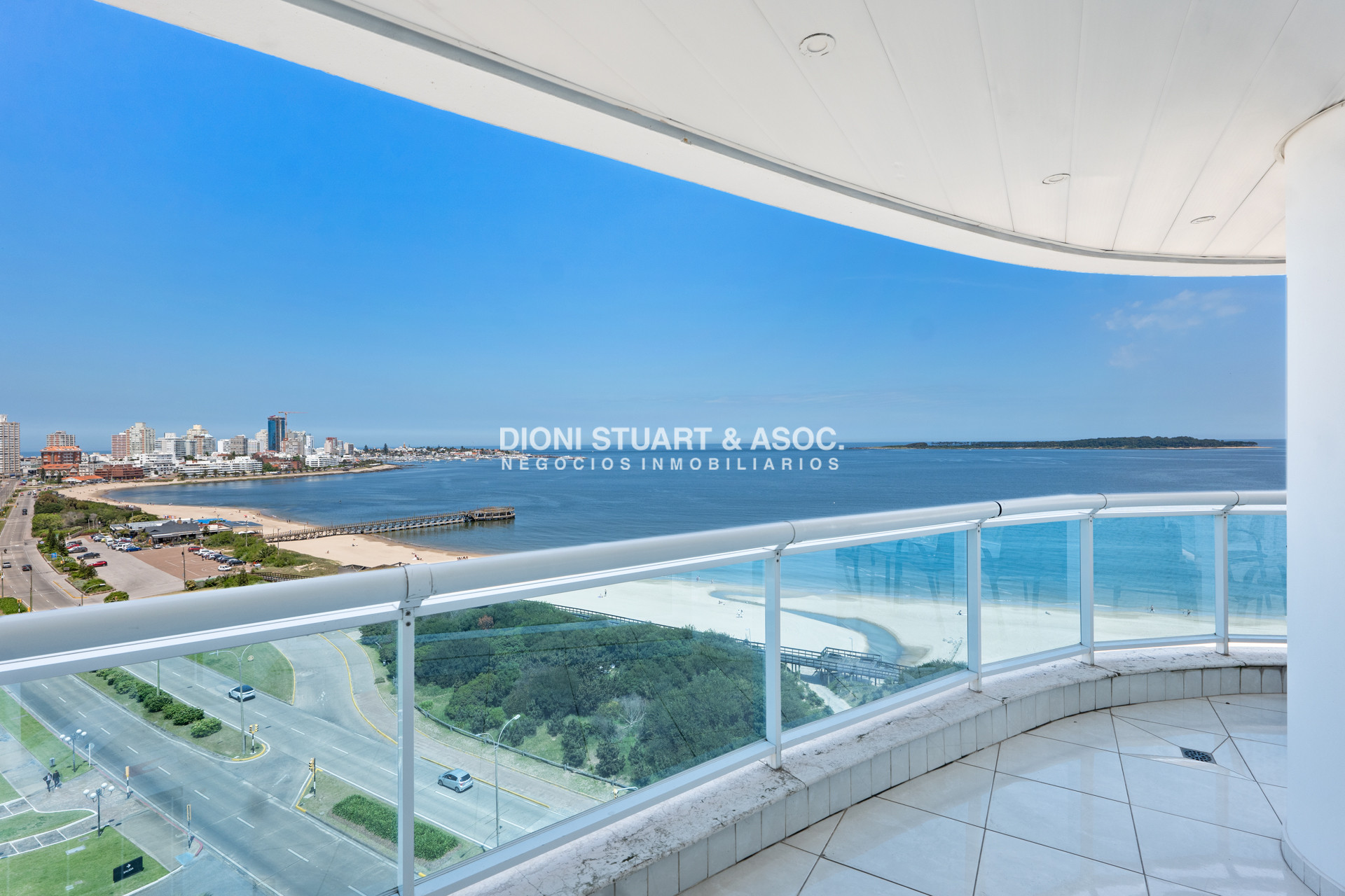 Apartamento ID.799 - DEPARTAMENTO EN MILLENIUM TOWER EN VENTA ESQUINERO DE 3 DORMITORIOS EN SUITE + DEP.