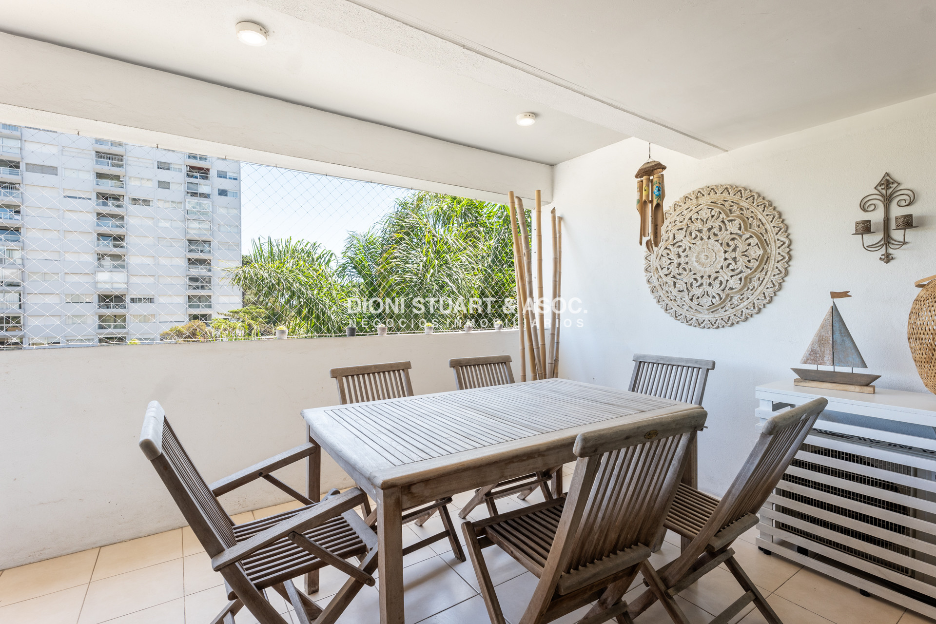 Apartamento ID.882 - DEPARTAMENTO EN VENTA EN ROOSEVELT - 2 DORMITORIOS - EXCELENTE SOL - JARDINES DEL COUNTRY