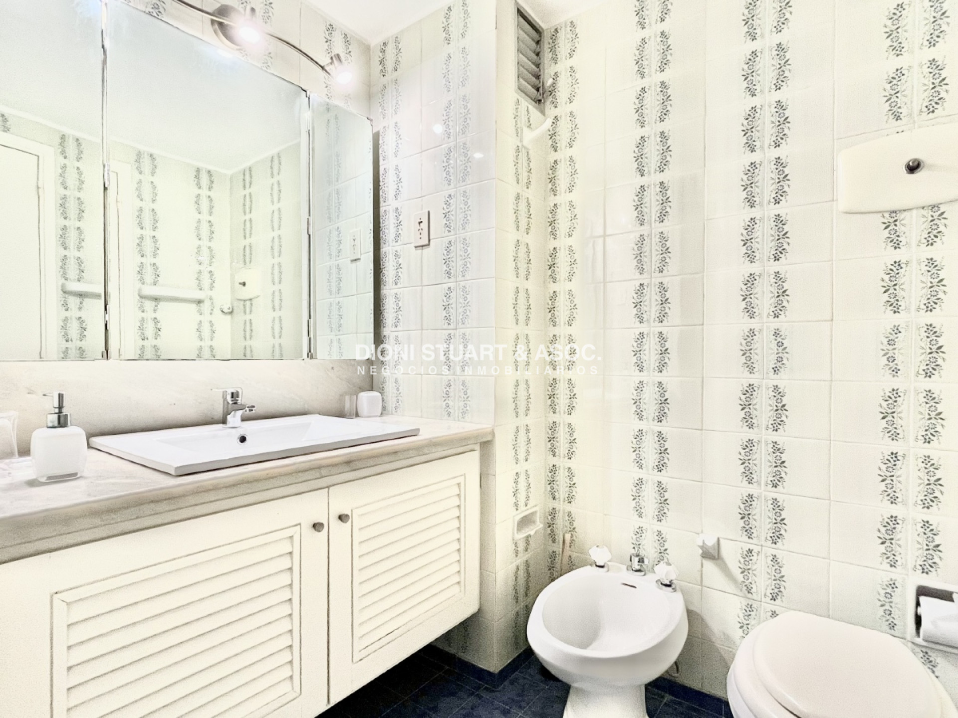 Apartamento ID.521 - Departamento en Venta - 2 Dormitorios y Medio - Vista al Mar - Complejo Lincoln Center
