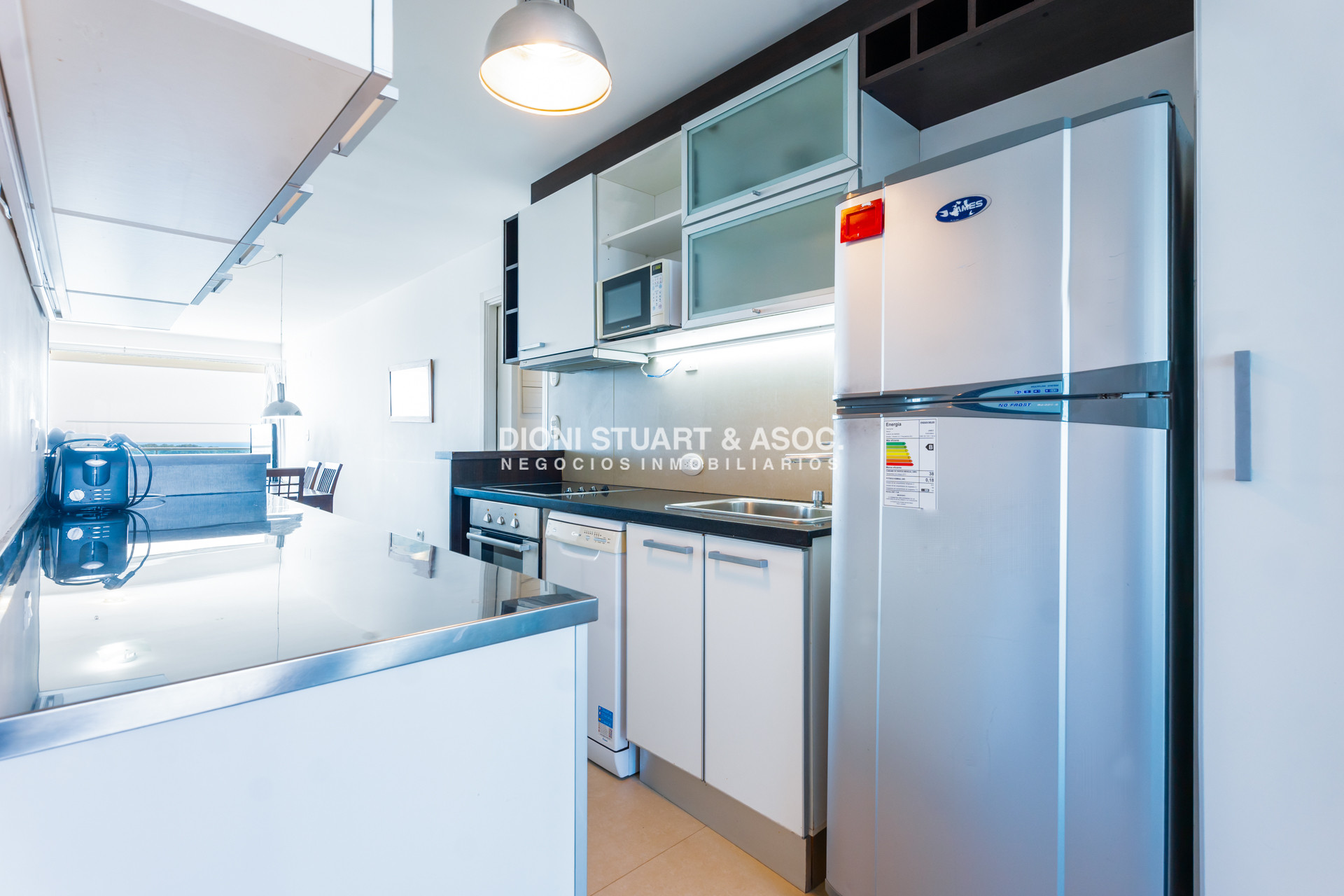 Apartamento ID.937 - GALA TOWER DEPARTAMENTO EN VENTA EN PLAYA MANSA 2 DORMITORIOS CON PARRILLERO INCREIBLE VISTA AL MAR
