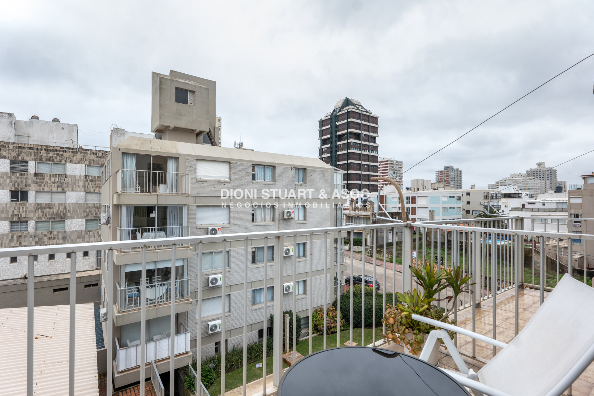 Apartamento ID.987 - APARTAMENTO EN VENTA EN PUNTA DEL ESTE 1 DORMITORIO RECICLADO BAJAS EXPENSAS
