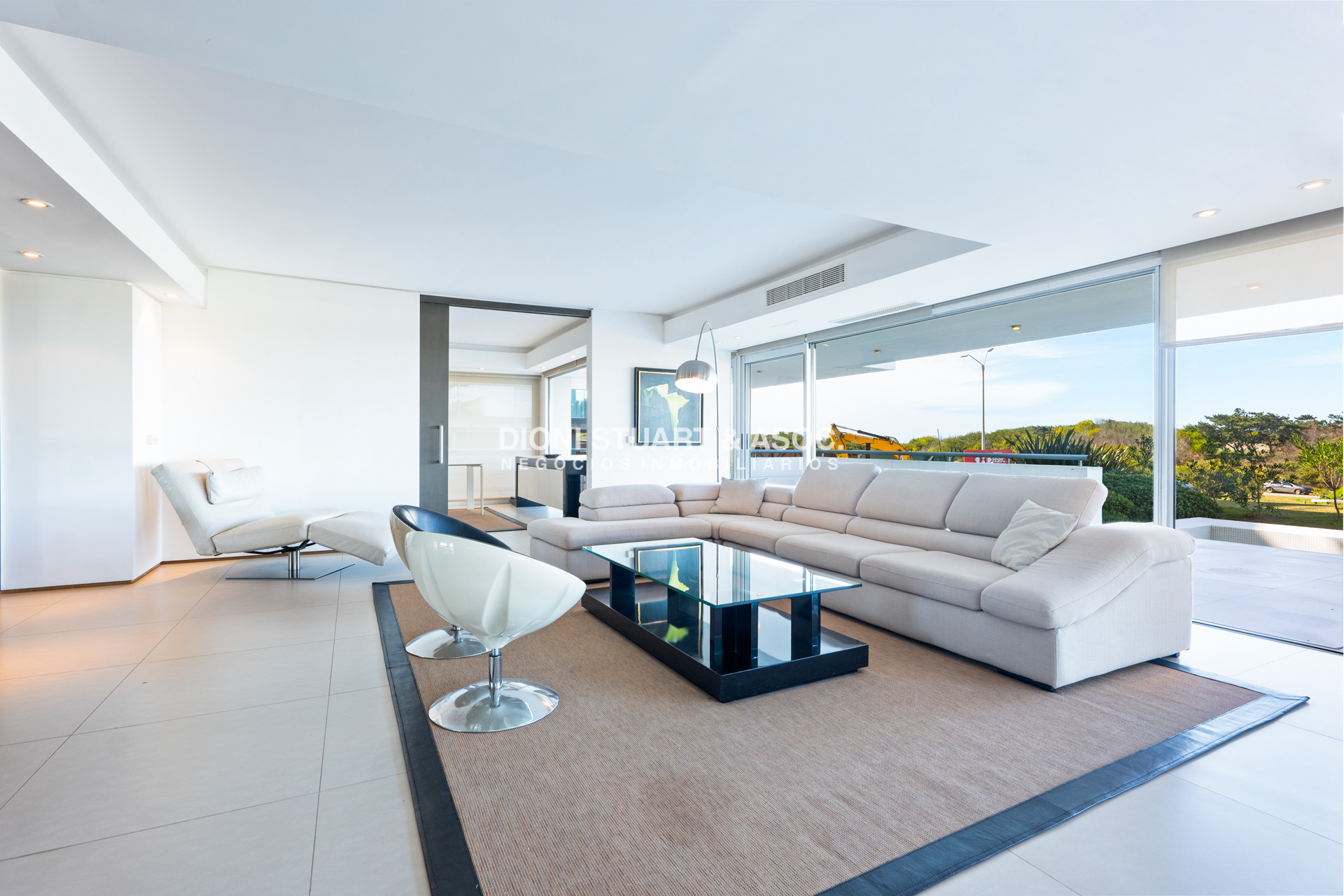 Apartamento ID.756 - DEPARTAMENTO PRIMERA LINEA BRAVA - 4 DORMS EN SUITE - MYTHOS