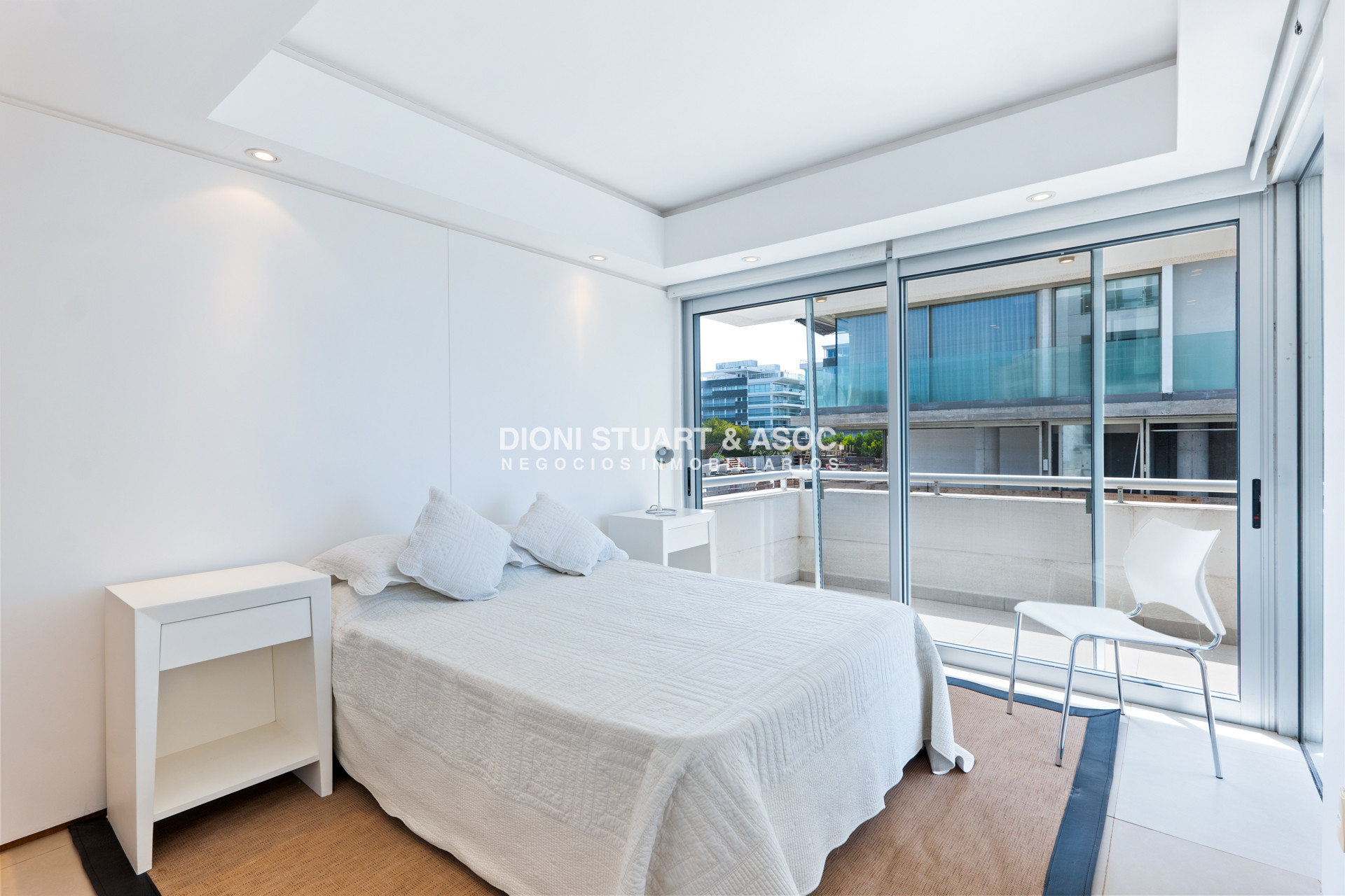 Apartamento ID.756 - DEPARTAMENTO PRIMERA LINEA BRAVA - 4 DORMS EN SUITE - MYTHOS