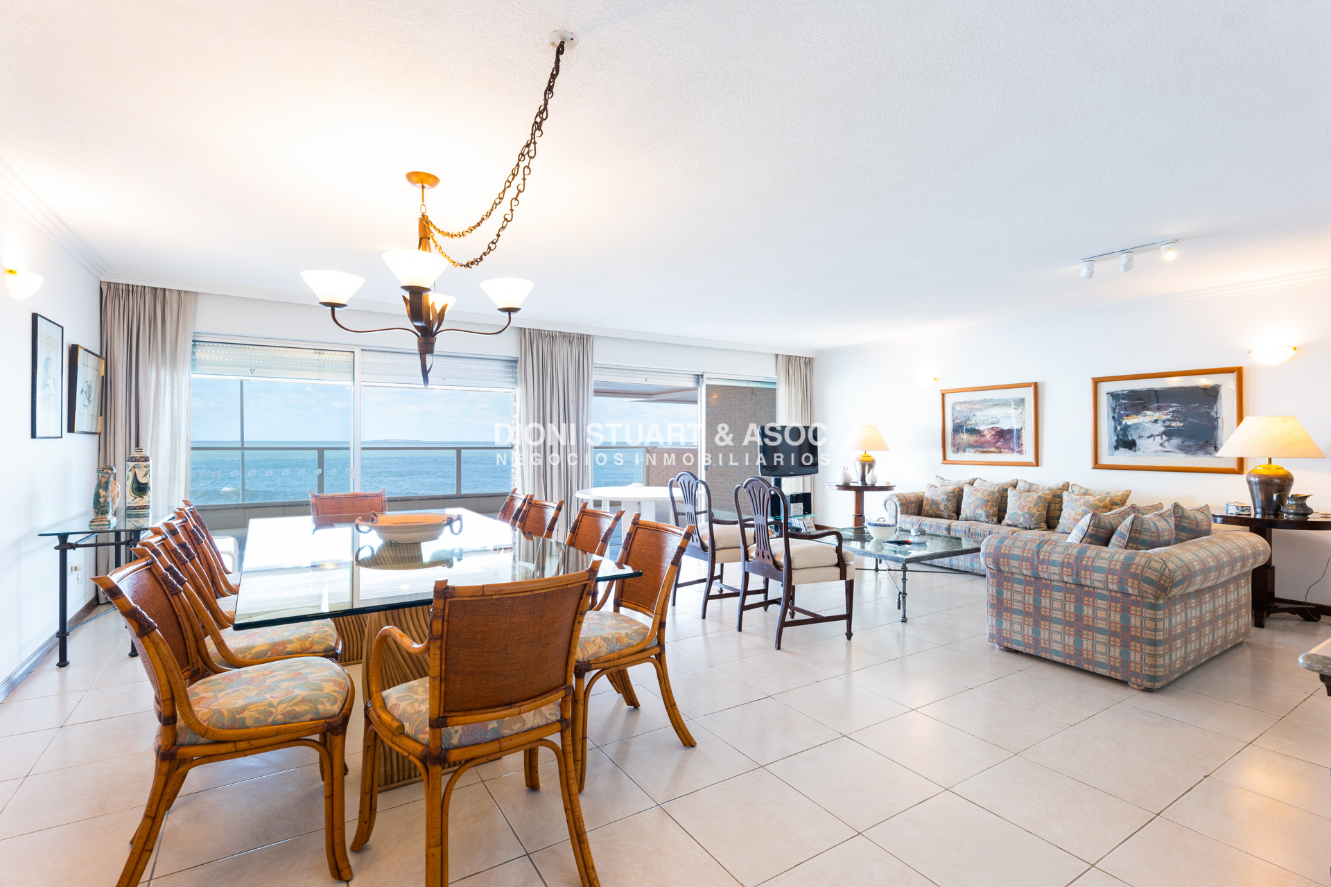 Apartamento ID.749 - Edificio Carmel - Apartamento de 3 Dorm y Dep. - Punta del Este