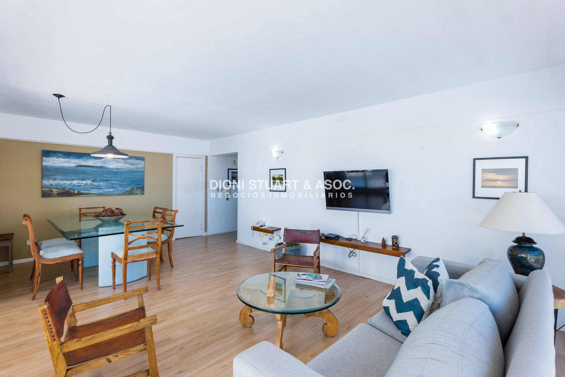 Apartamento ID.753 - Torre Plaza - 2 Dormitorios Reciclado - Peninsula
