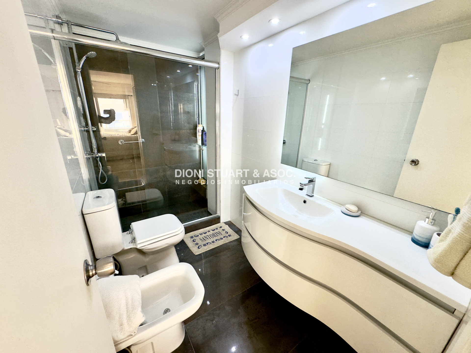 Apartamento ID.1105 - APARTAMENTO EN ALQUILER DE VERANO 2 DORMITORIO Y MEDIO FRENTE AL MAR TODOS LOS AMENITIES TORRE WASHINGTON COMPLEJO LINCOLN CENTER