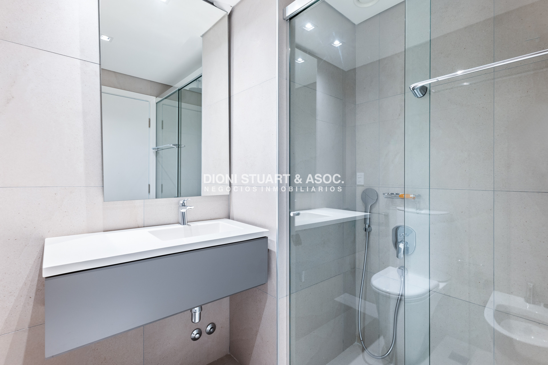 Apartamento ID.829 - DEPARTAMENTO EN VENTA EN LE PARC III UNIFICADO - IMPONENTE