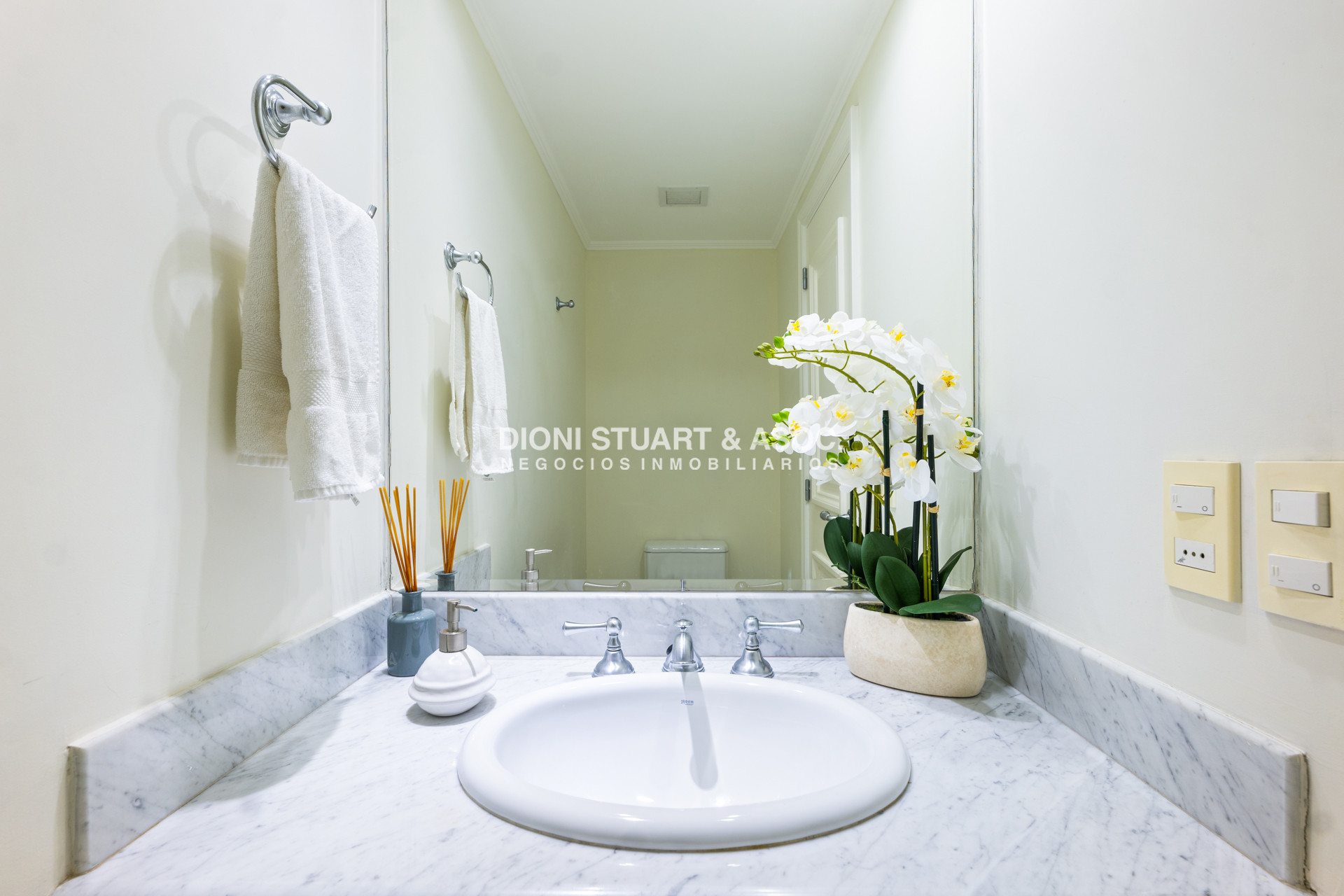 Apartamento ID.800 - MILLENIUM TOWER EN ALQUILER DE TEMPORADA - 3 DORMITORIOS EN SUITE + DEP. - LA MEJOR VISTA