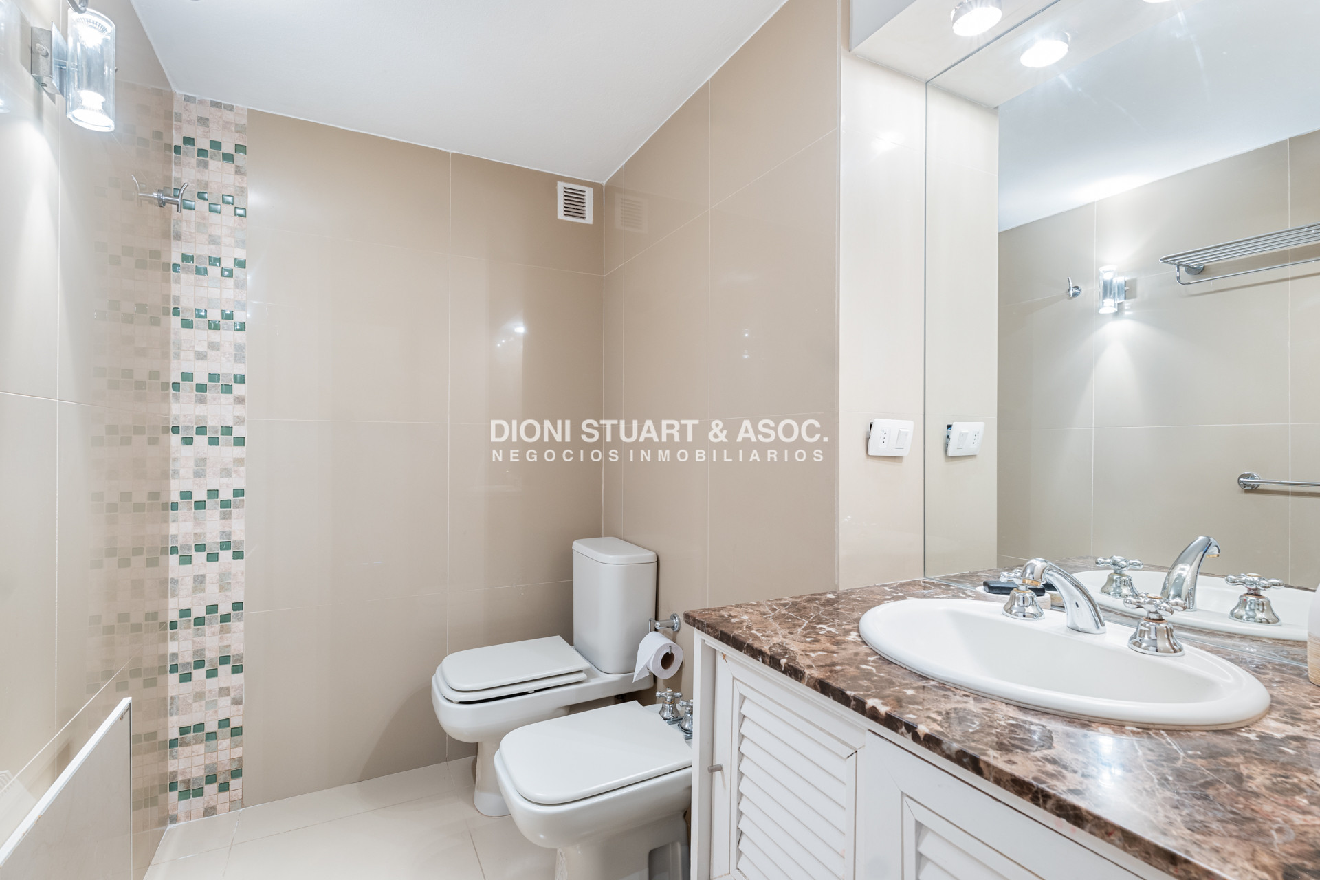 Apartamento ID.711 - Apartamento de 3 Dormitorios En Venta - Reciclado - Complejo Lincoln Center - Torre Washington