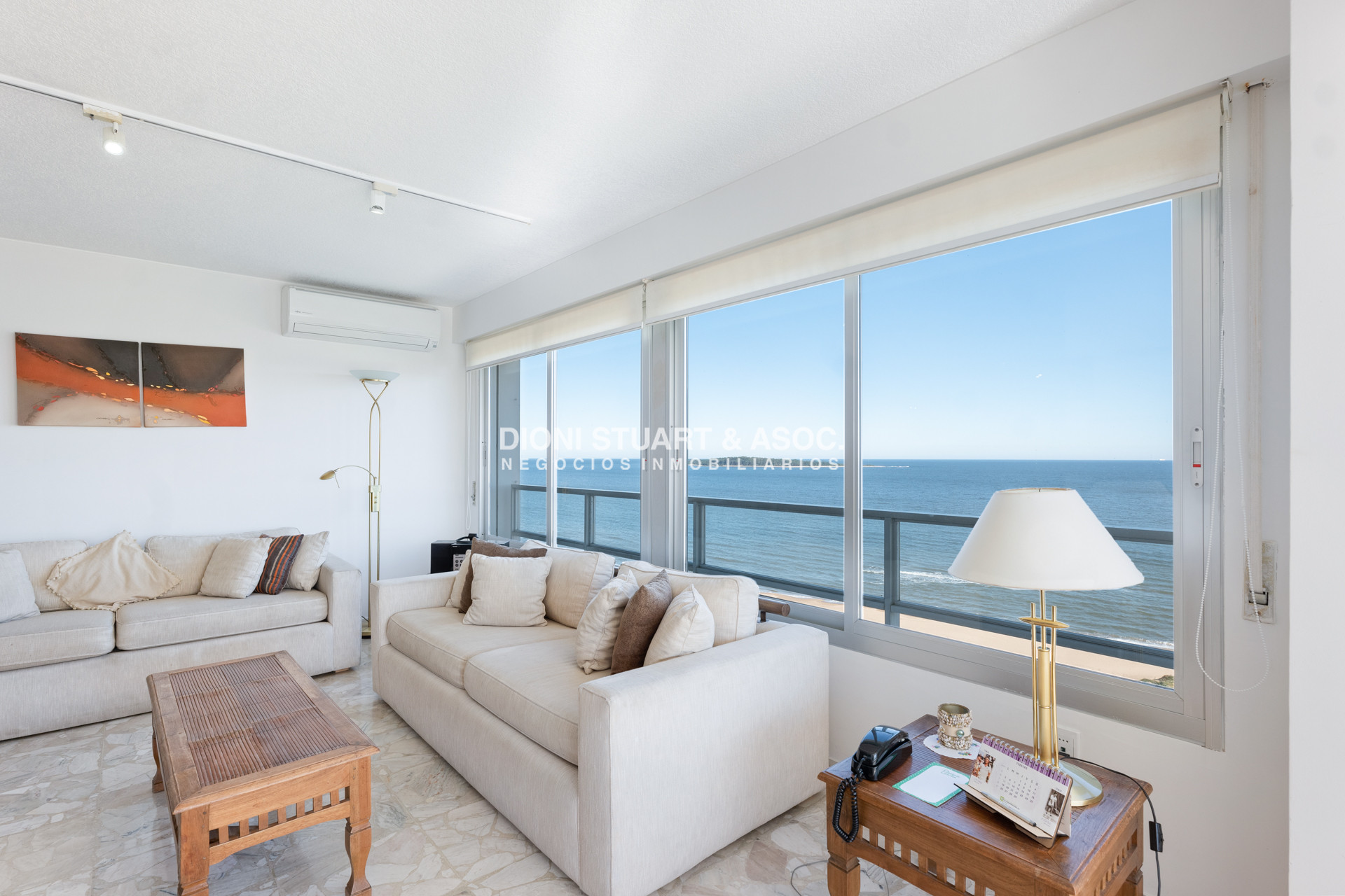 Apartamento ID.297 - APARTAMENTO EN ALQUILER DE 3 DORMITORIOS FRENTE AL MAR PLAYA MANSA TORRE WASHINGTON COMPLEJO LINCOLN CENTER