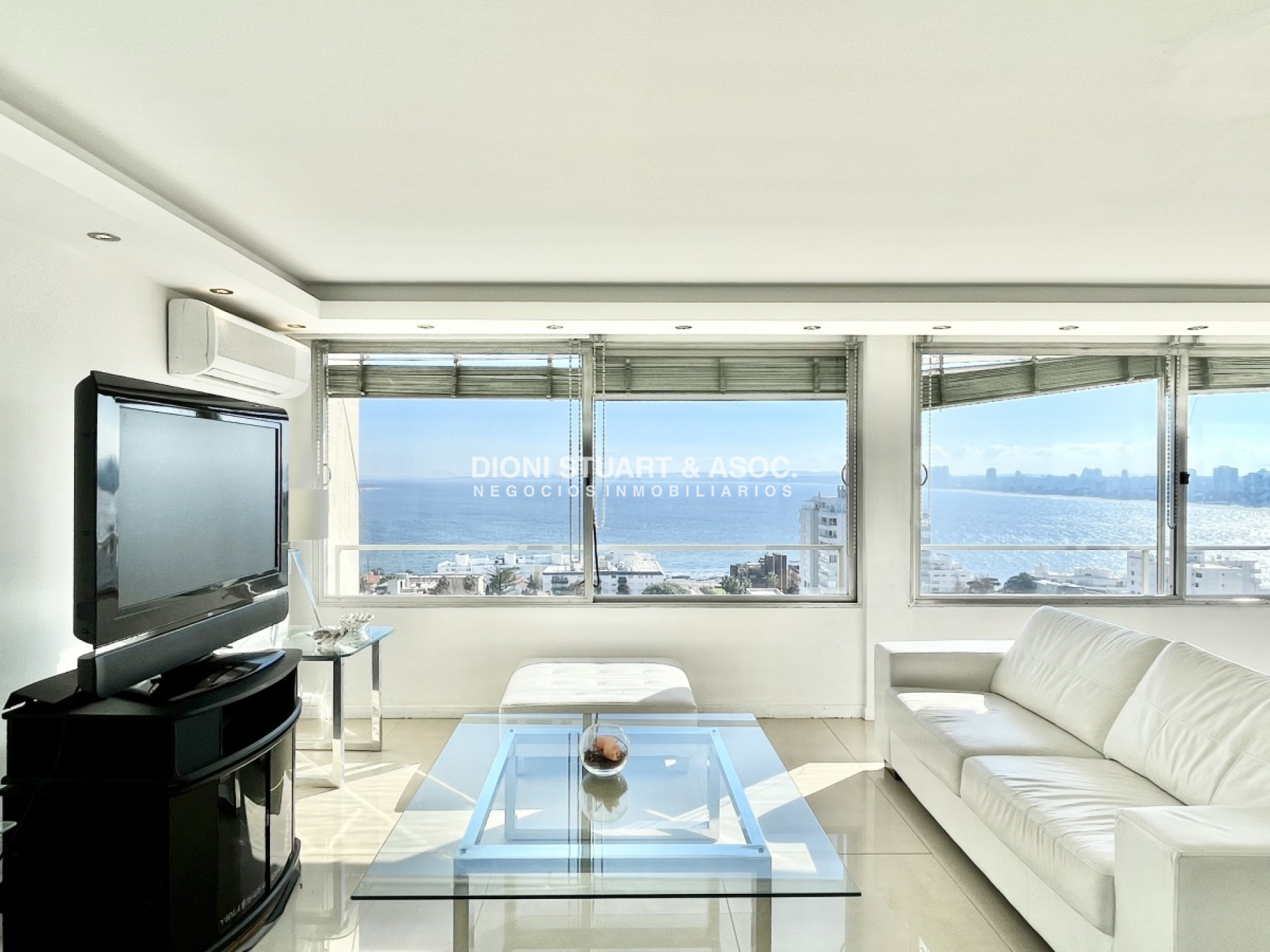 Apartamento ID.467 - Apartamento En Gorlero - 3 Dormitorios + 3 Baños - Reciclado - Impresionante Vista al Mar - Edificio Apolo