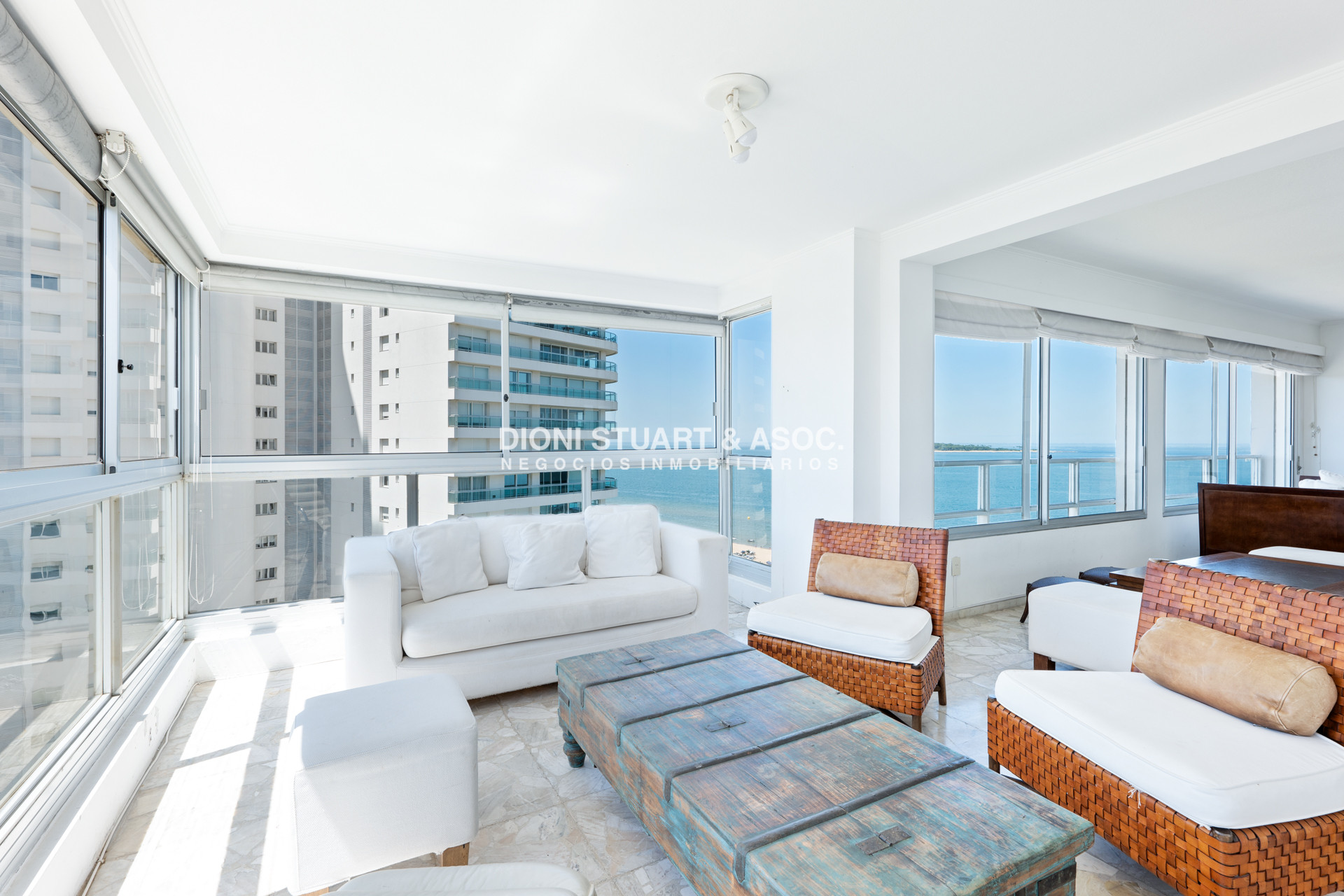 Apartamento ID.359 - APARTAMENTO EN ALQUILER 2 DORMITORIOS Y MEDIO TODOS LOS AMENITIES FRENTE AL MAR TORRE WASHINGTON COMPLEJO LINCOLN CENTER