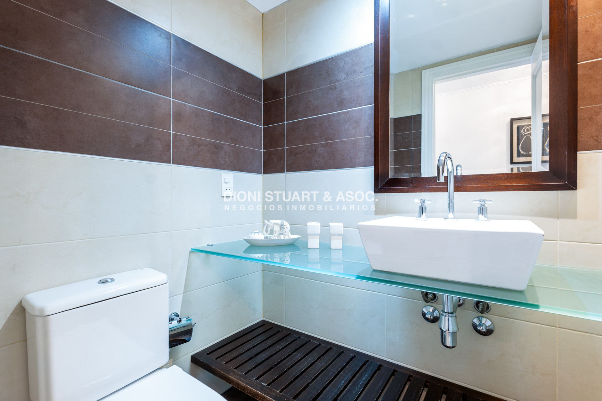 Apartamento ID.984 - IMPERIALE II ESQUINERO APARTAMENTO EN VENTA - 3 DORMITORIOS EN SUITE + DEPENDENCIA