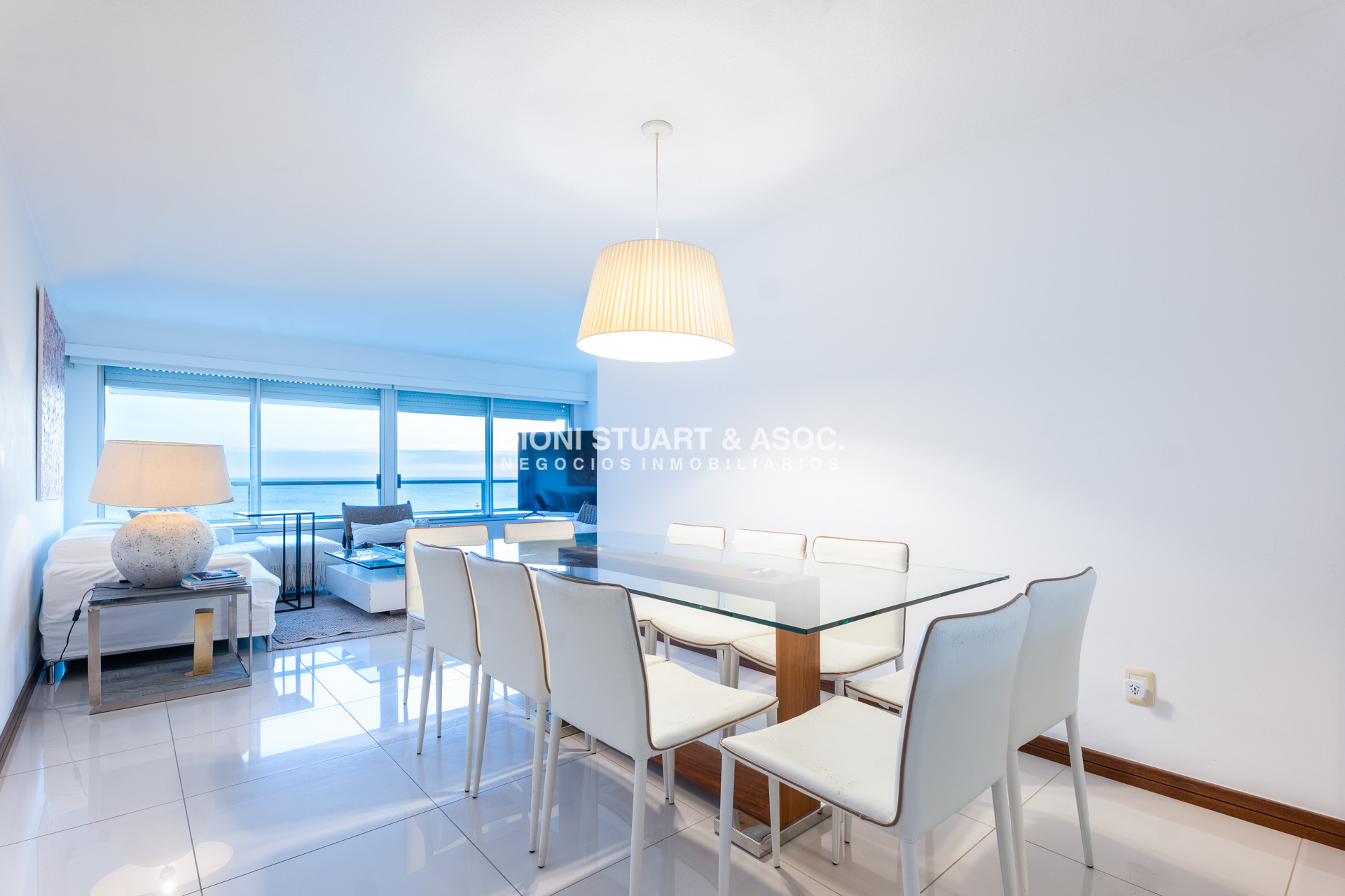 Apartamento ID.1033 - APARTAMENTO EN VENTA RECICLADO FRENTE AL MAR - 3 DORMITORIOS + DEPENDENCIA - TORRE JEFFERSON - COMPLEJO LINCOLN CENTER
