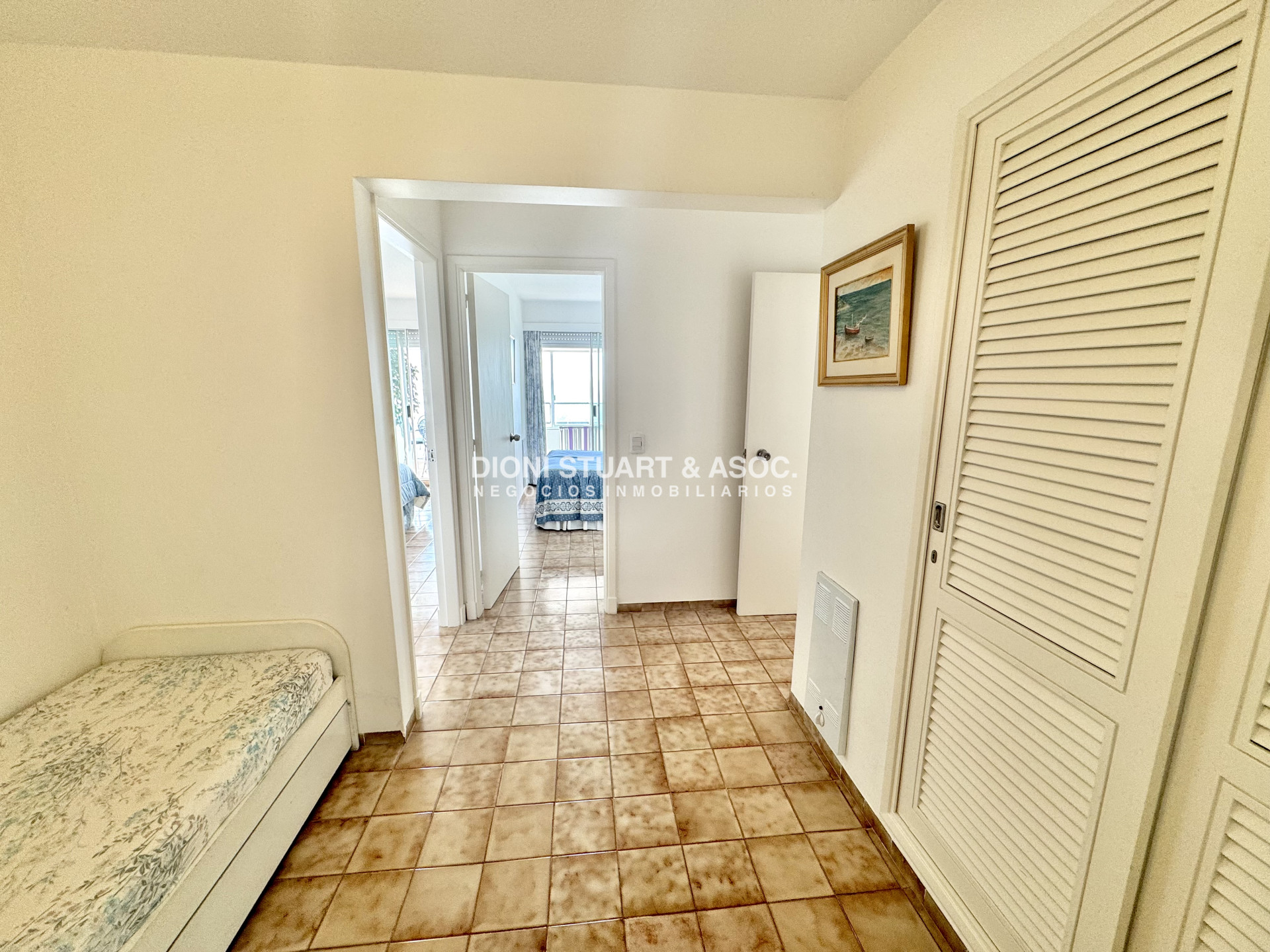 Apartamento ID.1135 - ALQUILER DE TEMPORADA 2 DORMITORIOS Y MEDIO PLAYA MANSA - COMPLEJO LINCOLN CENTER