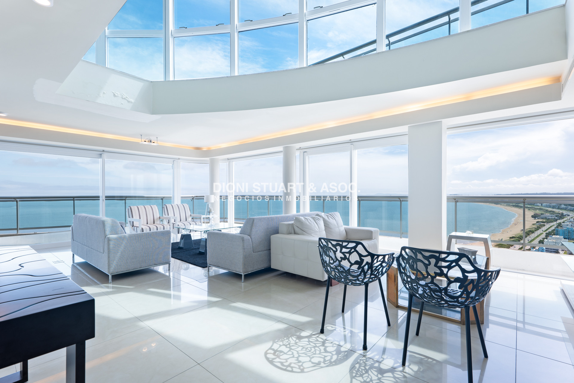 Apartamento ID.223 - TORRE AQUARELA - PENT HOUSE TRIPLEX - ESQUINA PUNTA BALLENA