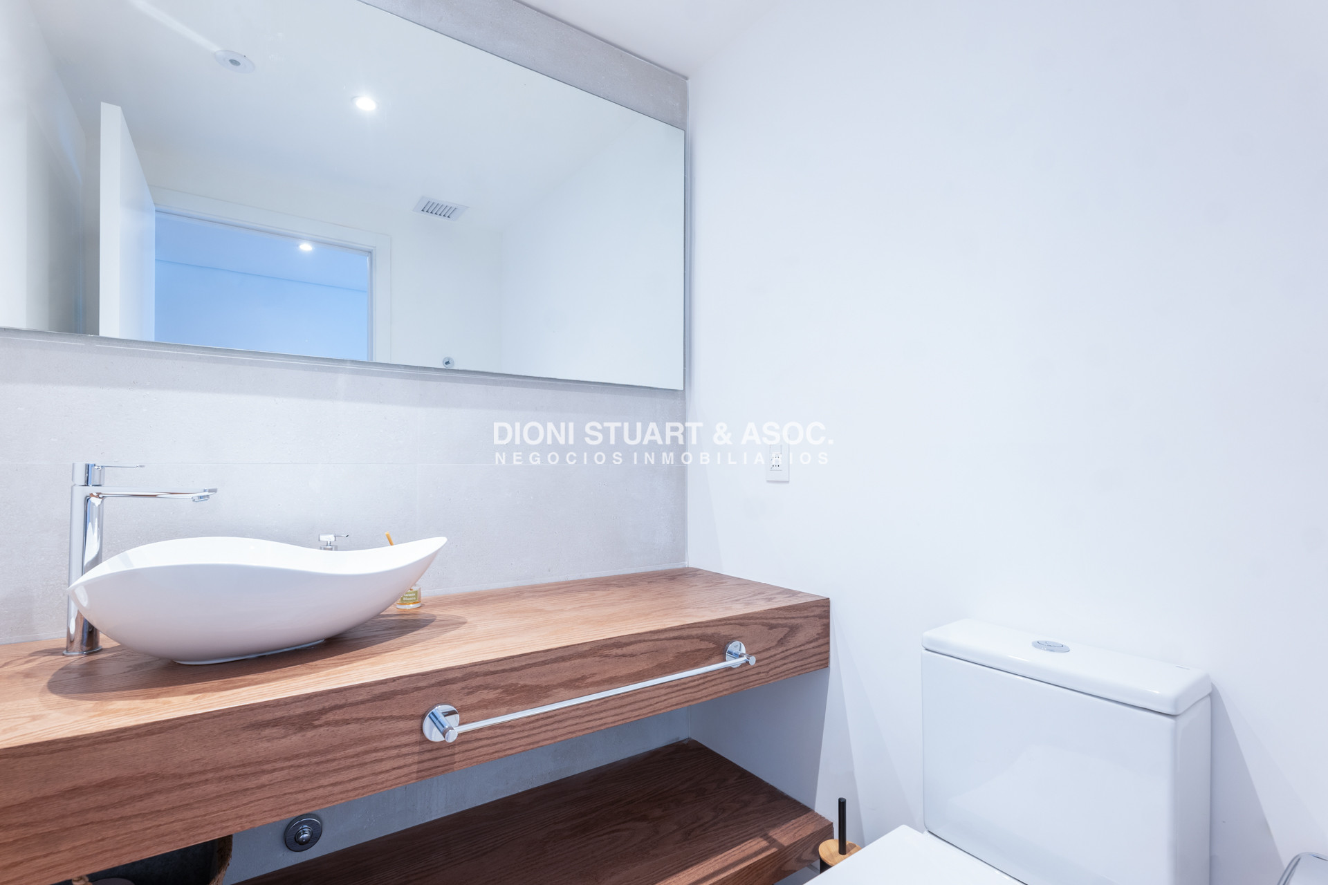 Apartamento ID.1122 - VENTA APARTAMENTO TRUMP TOWER - 2 SUITES + TOILETTE