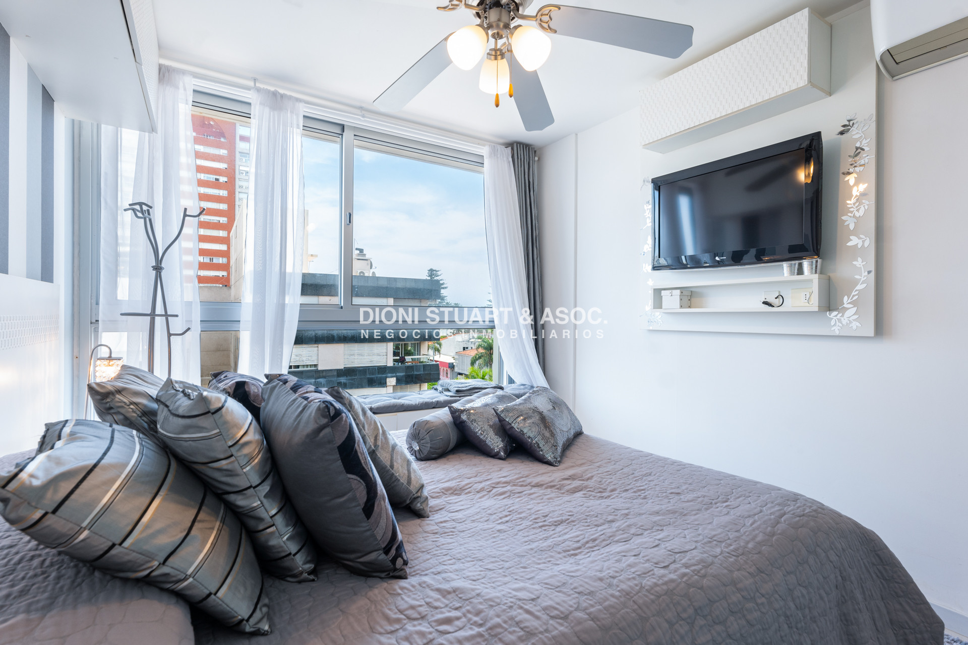 Apartamento ID.900 - Departamento en Gorlero en Venta - 2 Dormitorios - Con Parrillero