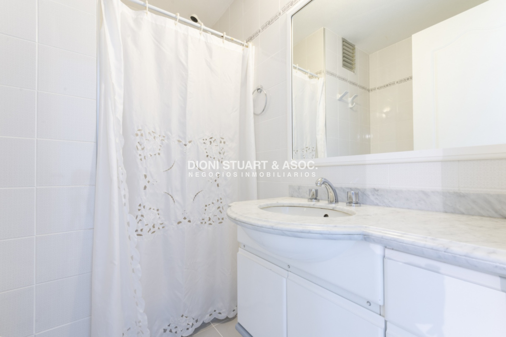 Apartamento ID.530 - Apartamento En Venta - 3 Dormitorios + 2 Baños - Complejo Lincoln Center