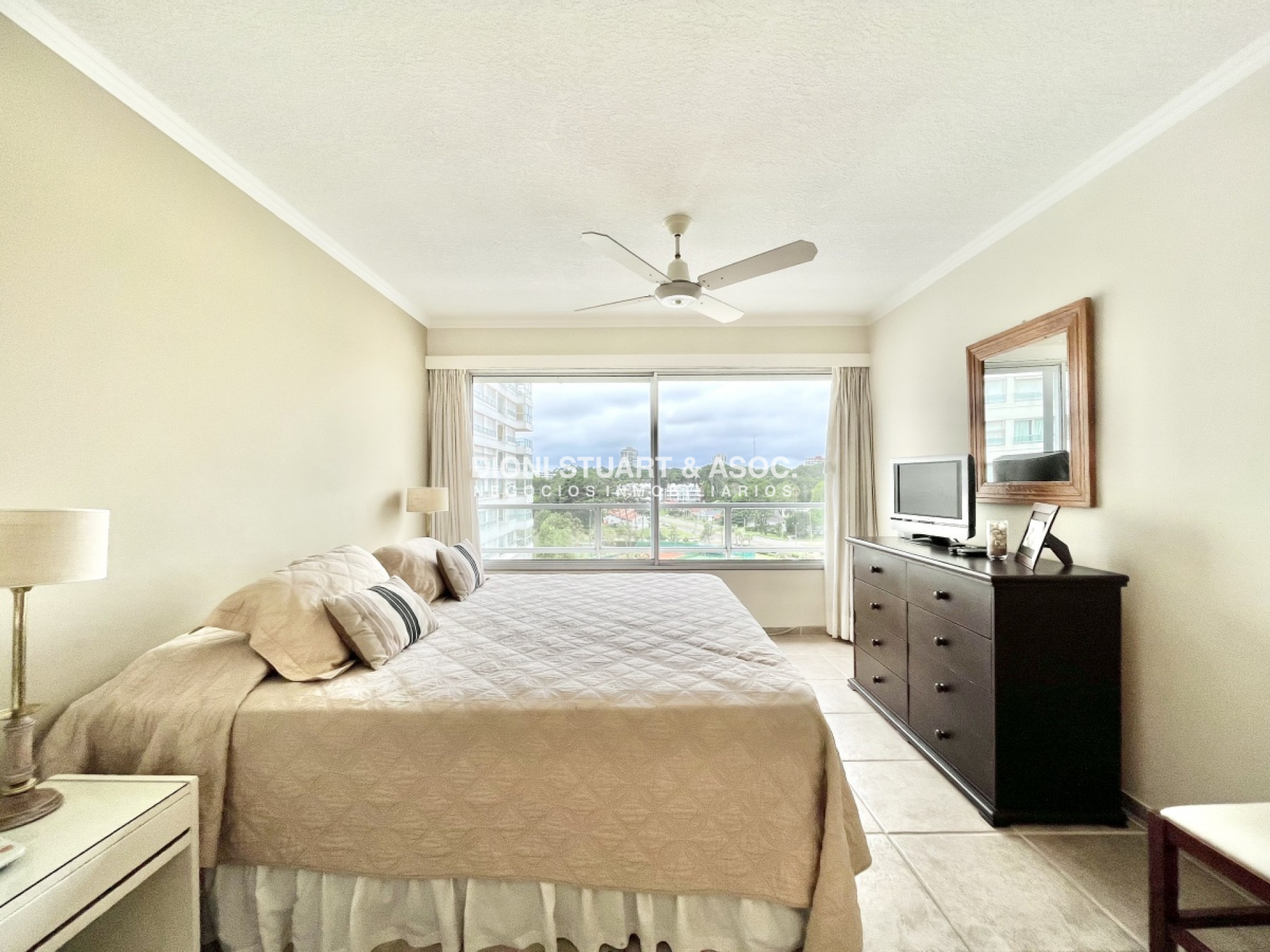 Apartamento ID.33 - APARTAMENTO FRENTE AL MAR EN ALQUILER DE TEMPORADA - 2 DORMITORIOS Y MEDIO - TODOS LOS AMENITIES - TORRE WASHINGTON - COMPLEJO LINCOLN CENTER