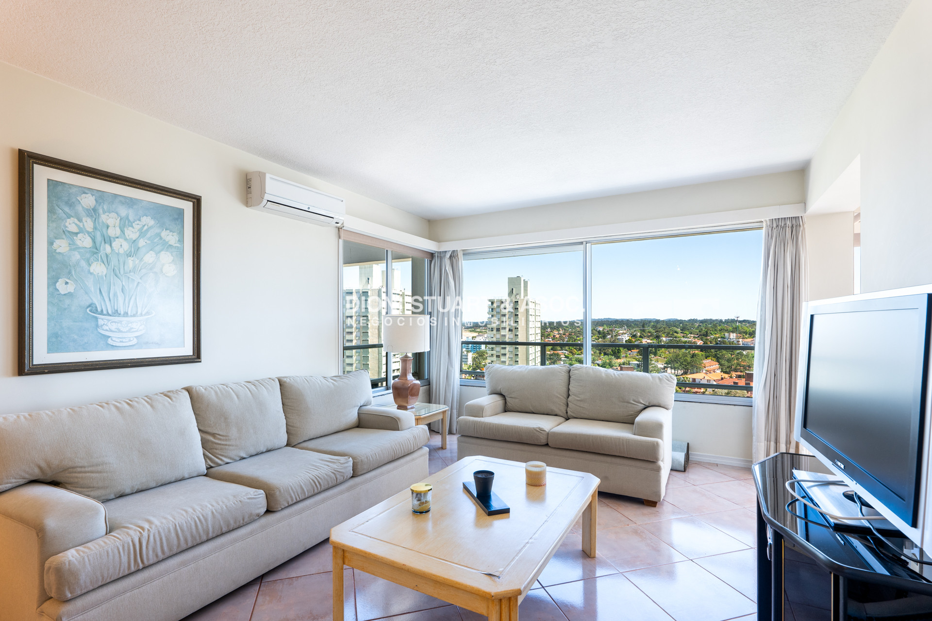 Apartamento ID.812 - Apartamento Frente al Mar en Venta - Torre Jefferson - 2 Dorm y dependencia - Complejo Lincoln Center