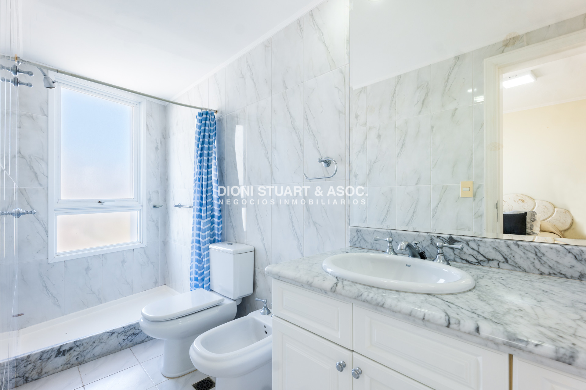 Apartamento ID.800 - MILLENIUM TOWER EN ALQUILER DE TEMPORADA - 3 DORMITORIOS EN SUITE + DEP. - LA MEJOR VISTA