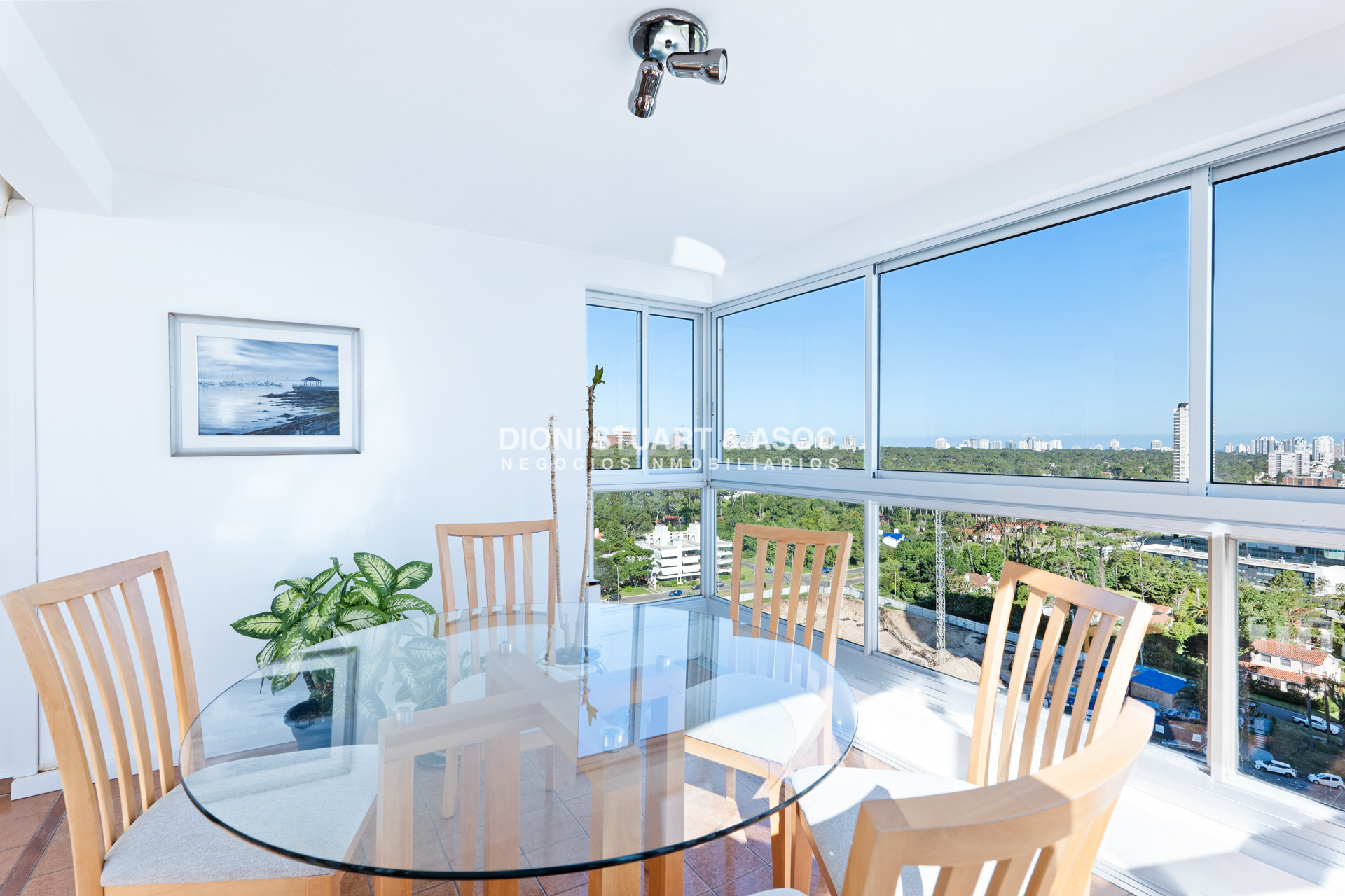 Apartamento ID.149 - Apartamento en Venta - Torre Jefferson - 3 Dormitorios + Dep. - Complejo Lincoln Center - Playa Mansa