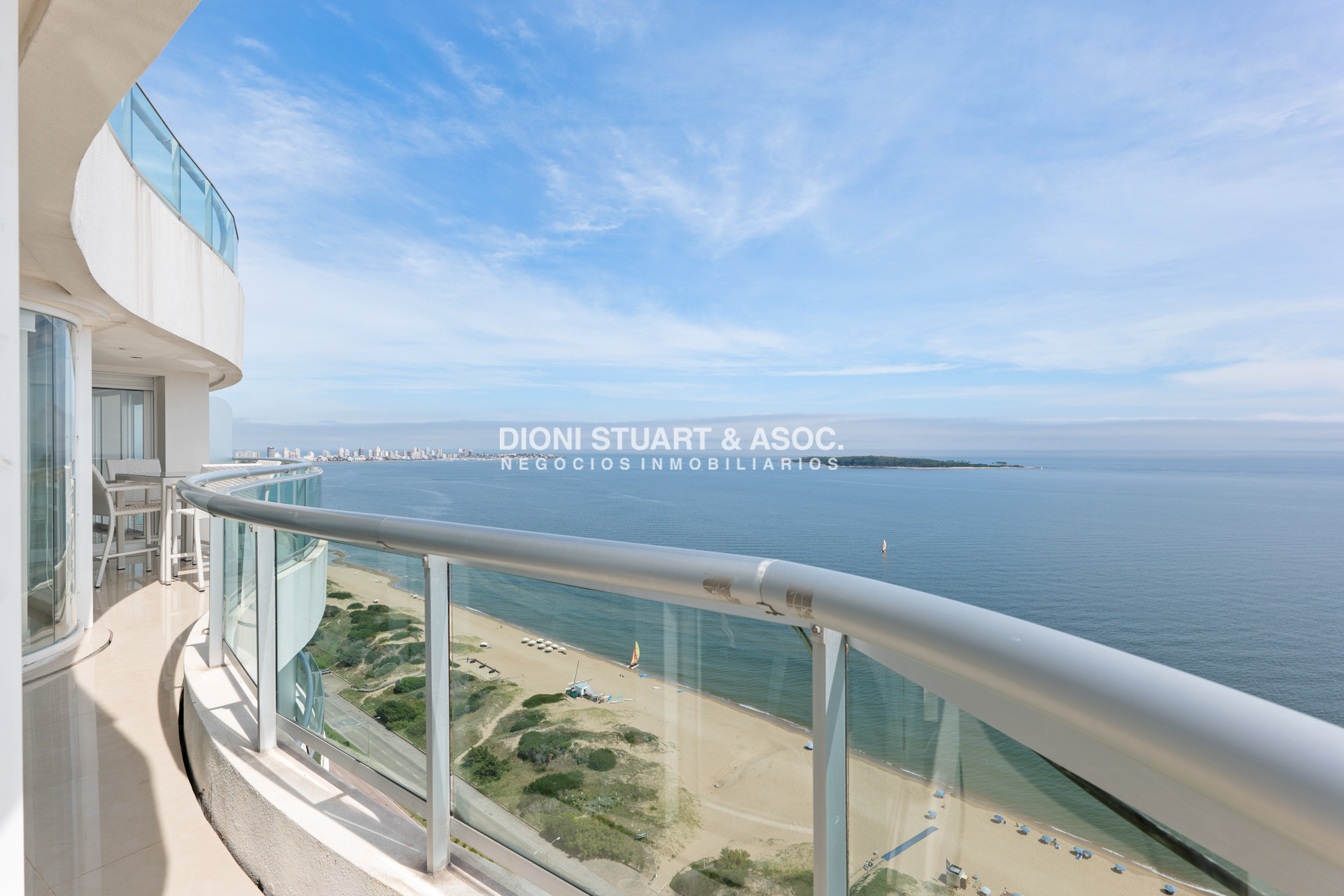 Apartamento ID.223 - TORRE AQUARELA - PENT HOUSE TRIPLEX - ESQUINA PUNTA BALLENA
