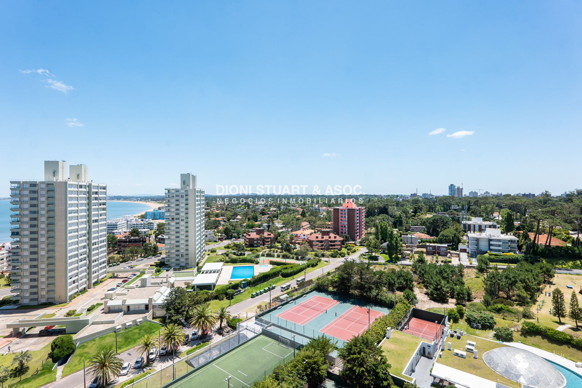 Apartamento ID.1174 - ALQUILER DE TEMPORADA FRENTE AL MAR 3 DORMITORIOS Y 3 BAÑOS - TORRE JEFFERSON - COMPLEJO LINCOLN CENTER