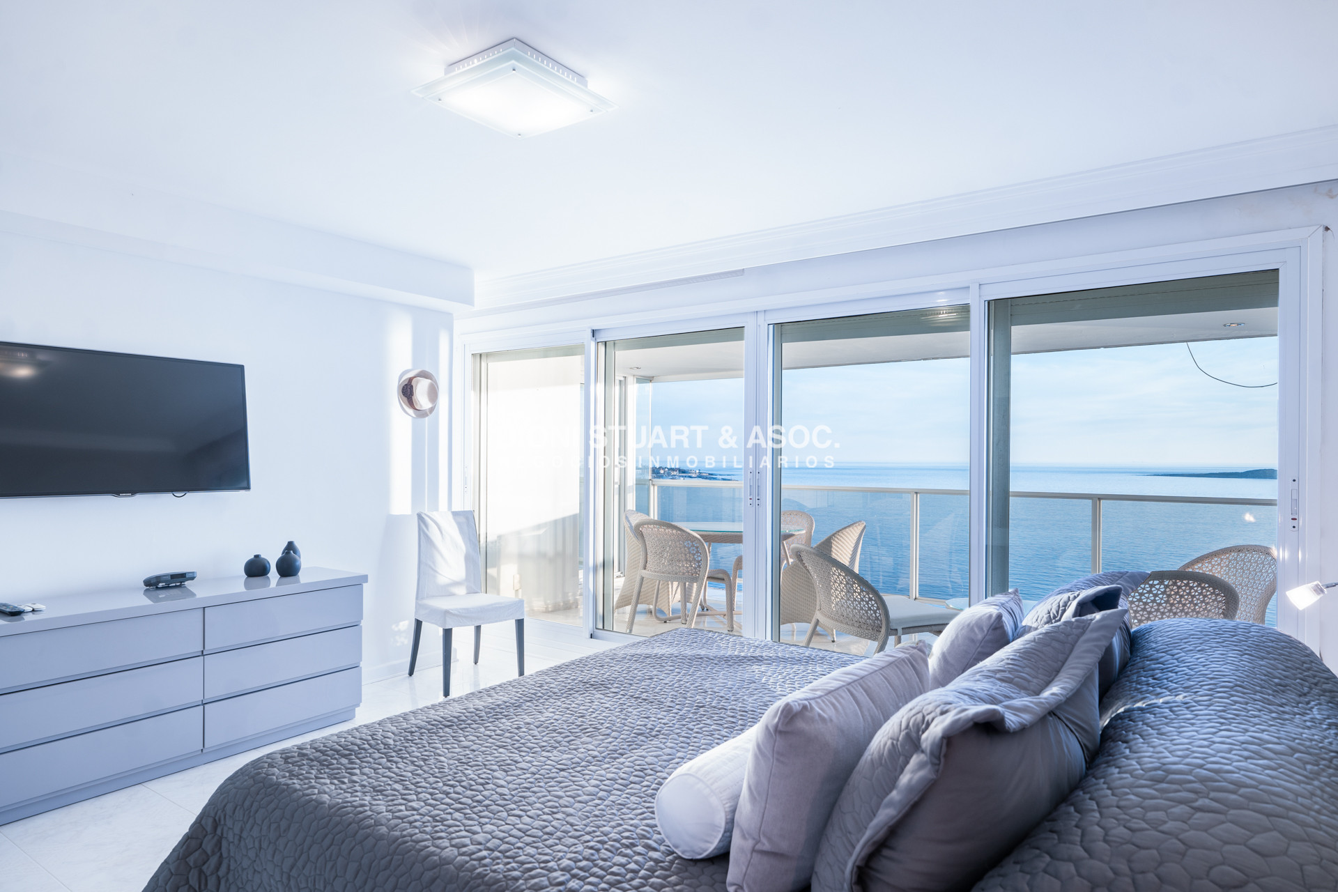 Apartamento ID.1055 - VENTA APARTAMENTO 6 DORMITORIOS - TEQUENDAMA I - PENT HOUSE DUPLEX - PLAYA MANSA 