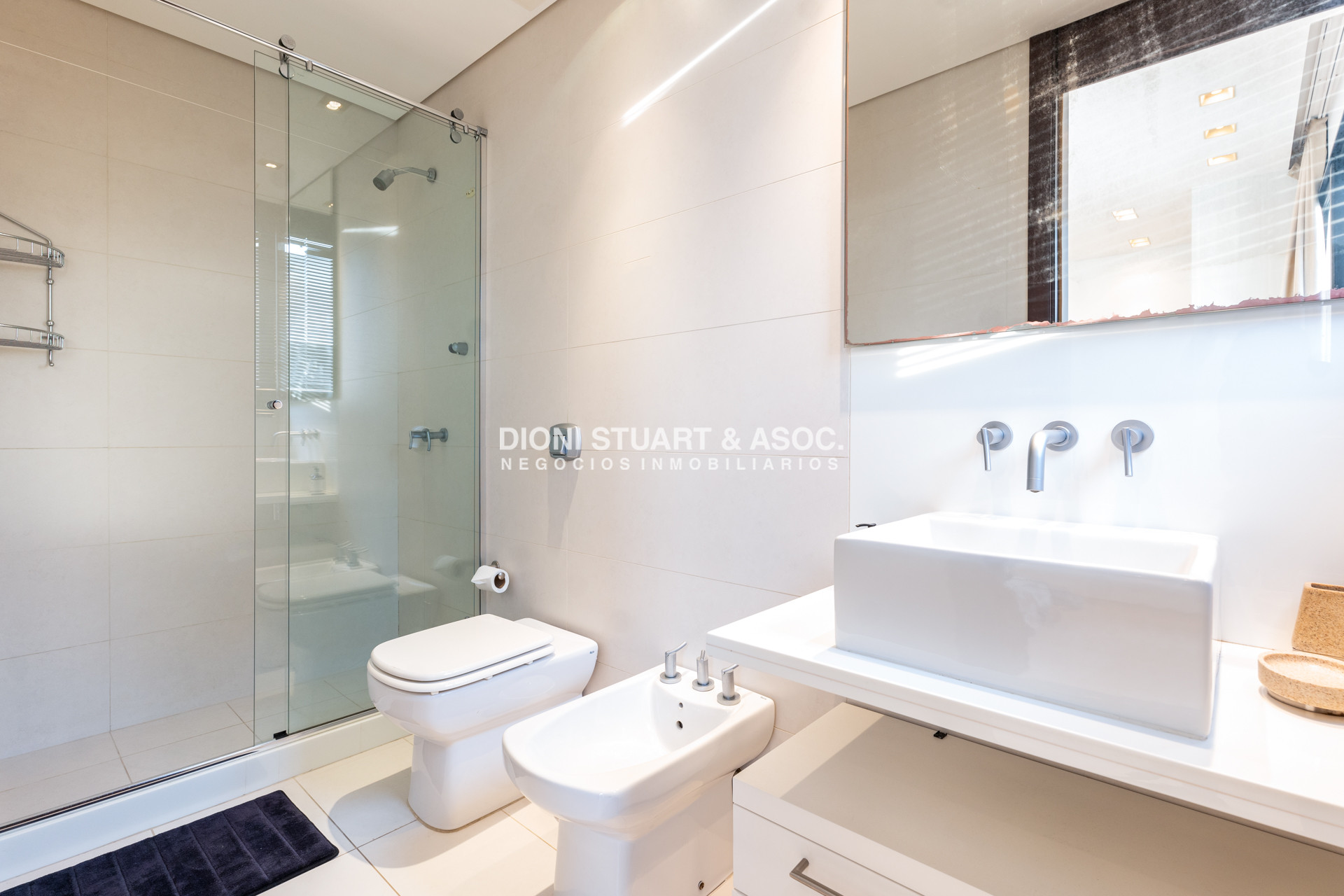 Apartamento ID.905 - LE BLEU - DEPARTAMENTO FRENTE AL PUERTO PENT HOUSE - 3 DORM EN SUITES + DEP.